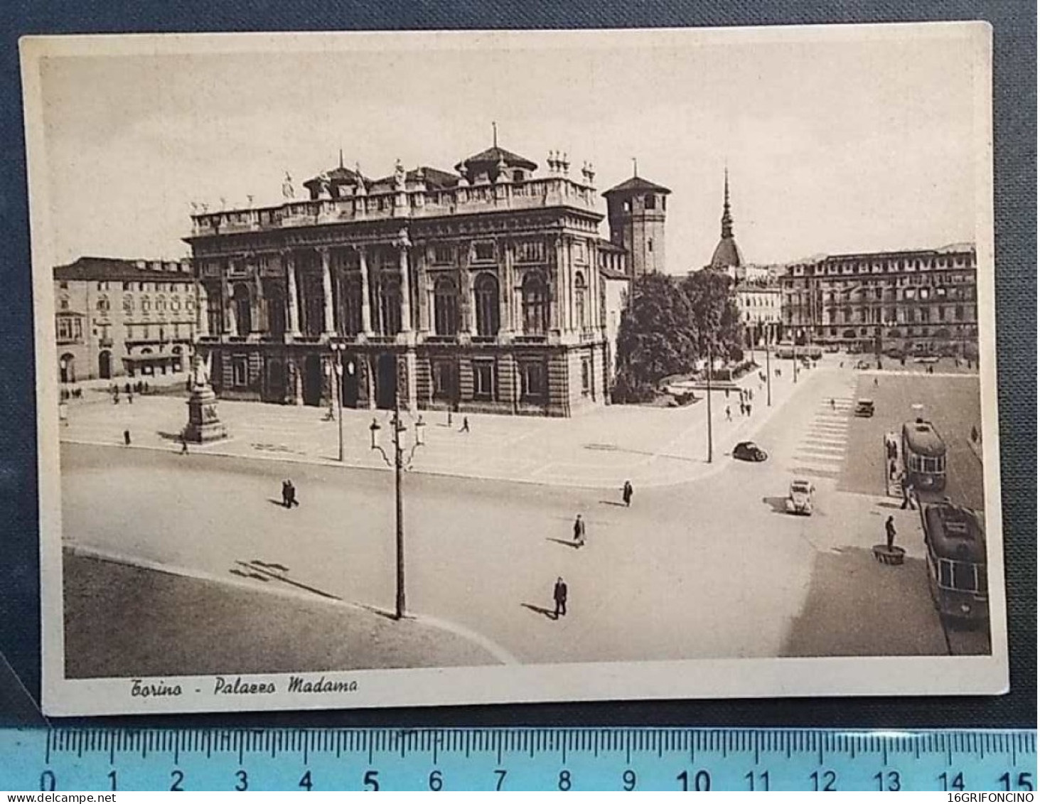 TORINO : PALAZZO  MADAMA - CARTOLINA  ANIMATA E NUOVA . - Palazzo Madama