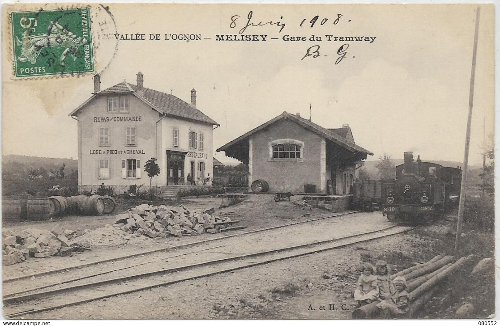 70 MELISEY . La Gare Du Tramway Animée , Tramway En Gare, édit : A Et HC , écfrite En 1908 , état  Extra - Mélisey