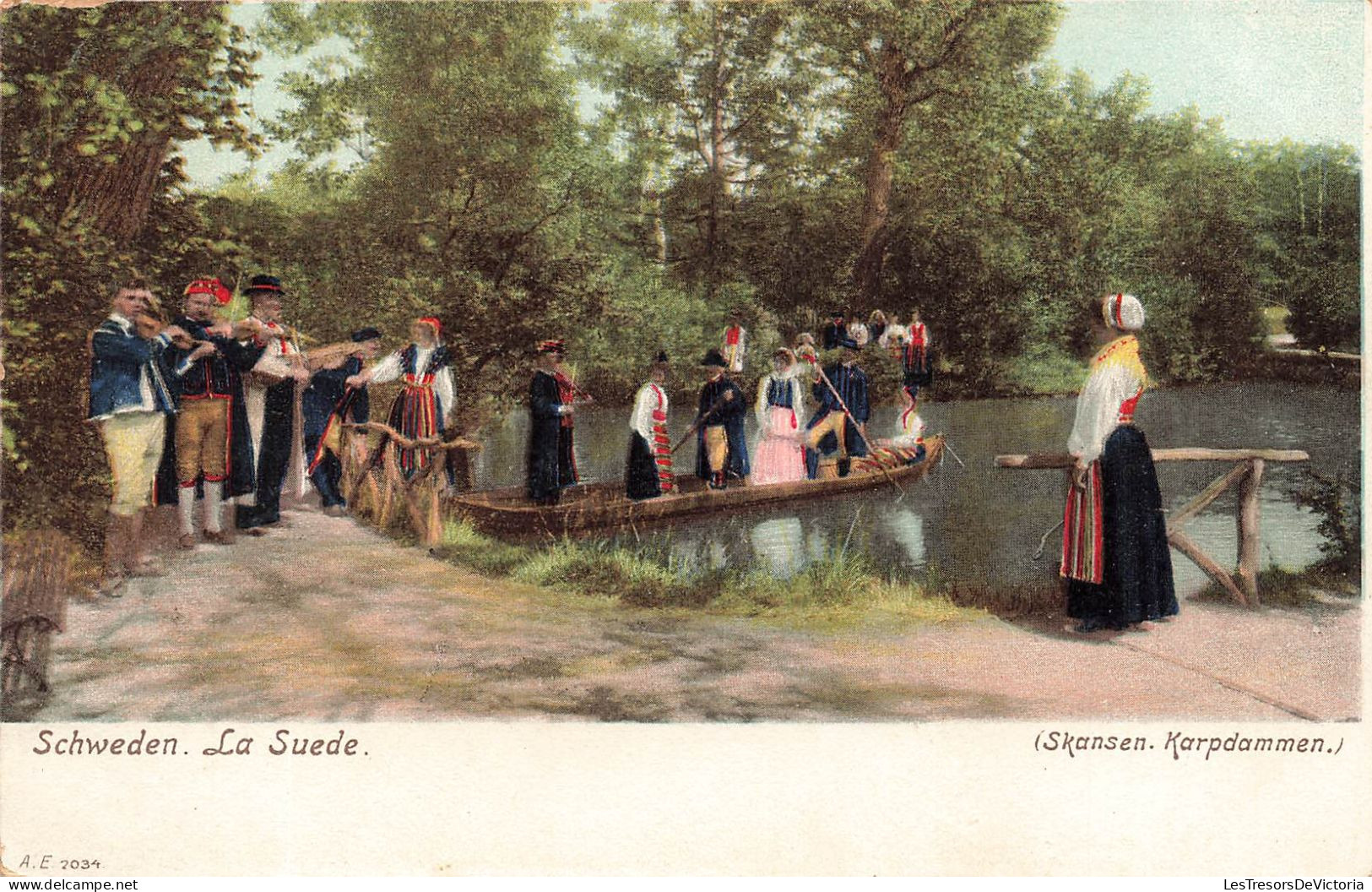 SUEDE - SCHWEDEN - Skansen - Karpdammen - Tenues Traditionnelle - Barque - Etang - Carte Postale Ancienne - Suecia