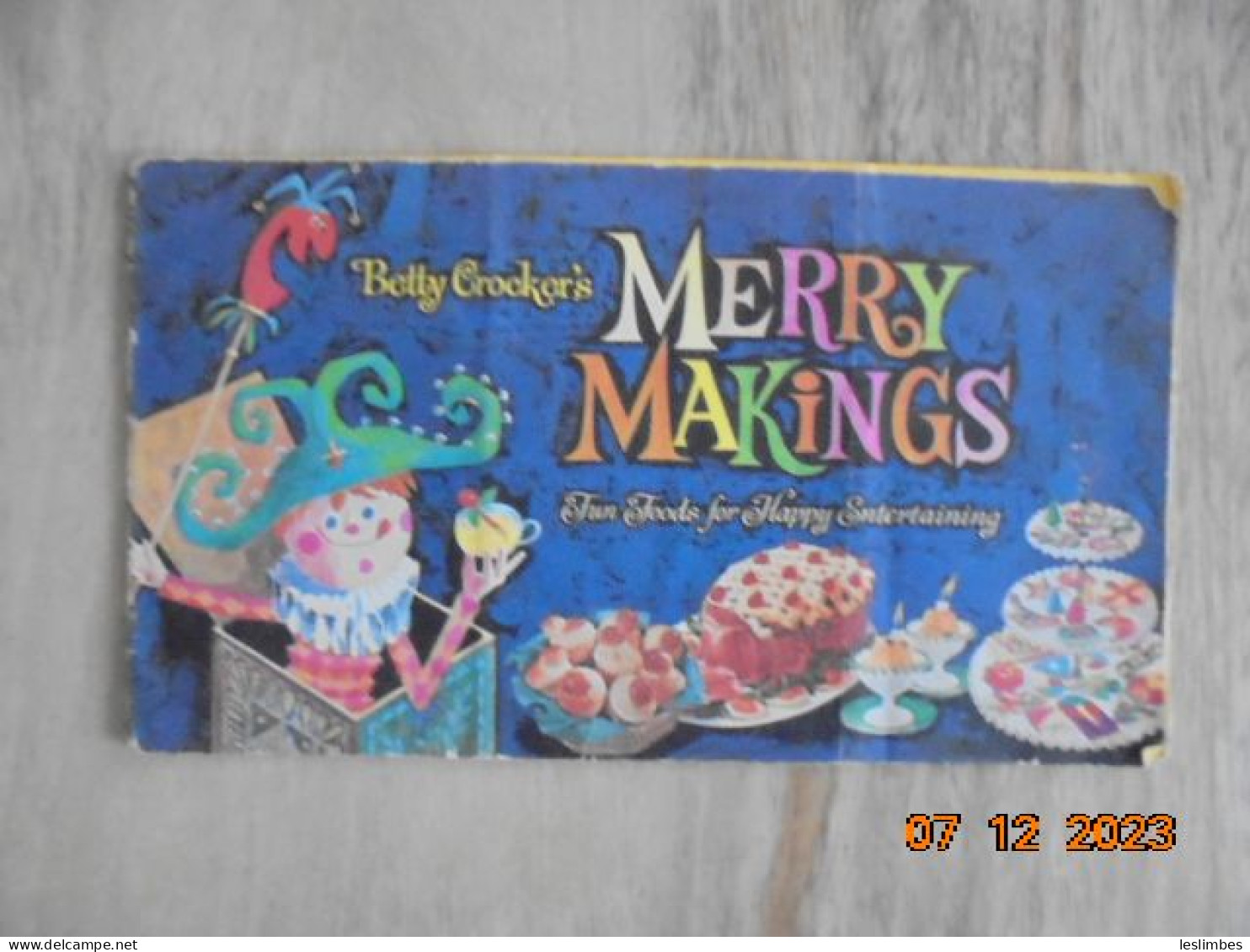 Betty Crocker's Merry Makings : Fun Foods For Happy Entertaining - General Mills, Inc. - Américaine