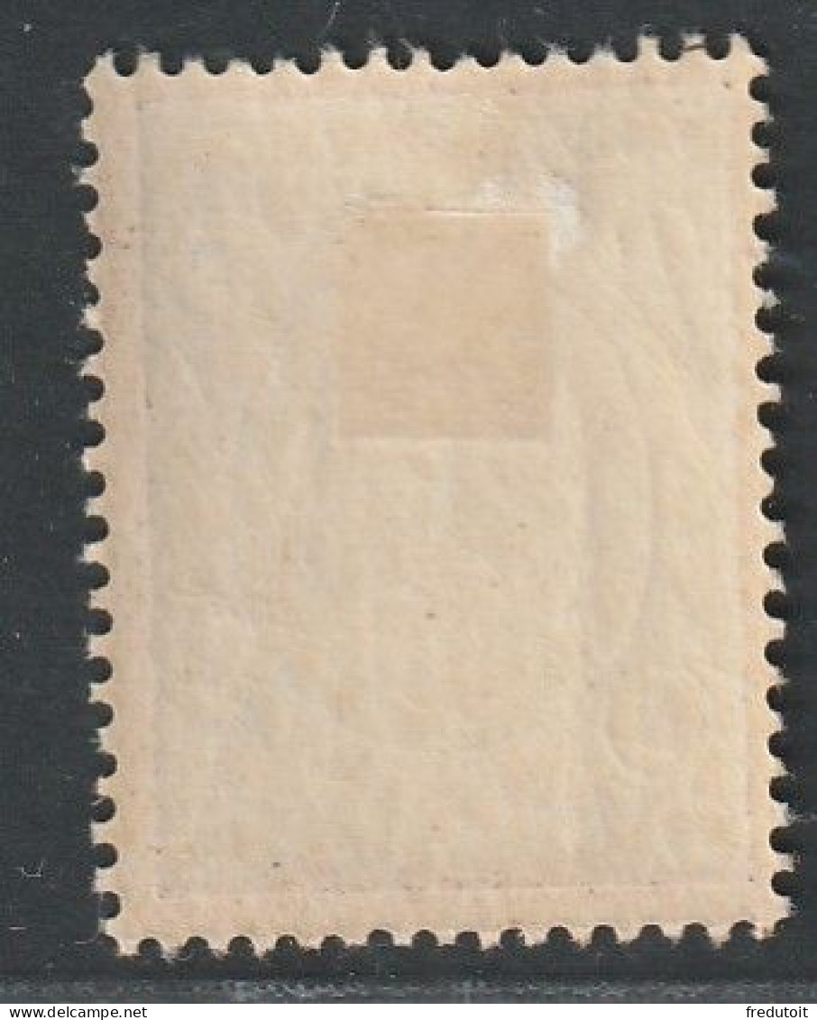 IRAN / PERSE - N°281 * (1909) Armoiries : 5k Brun-violet Et Brun-olive - Iran