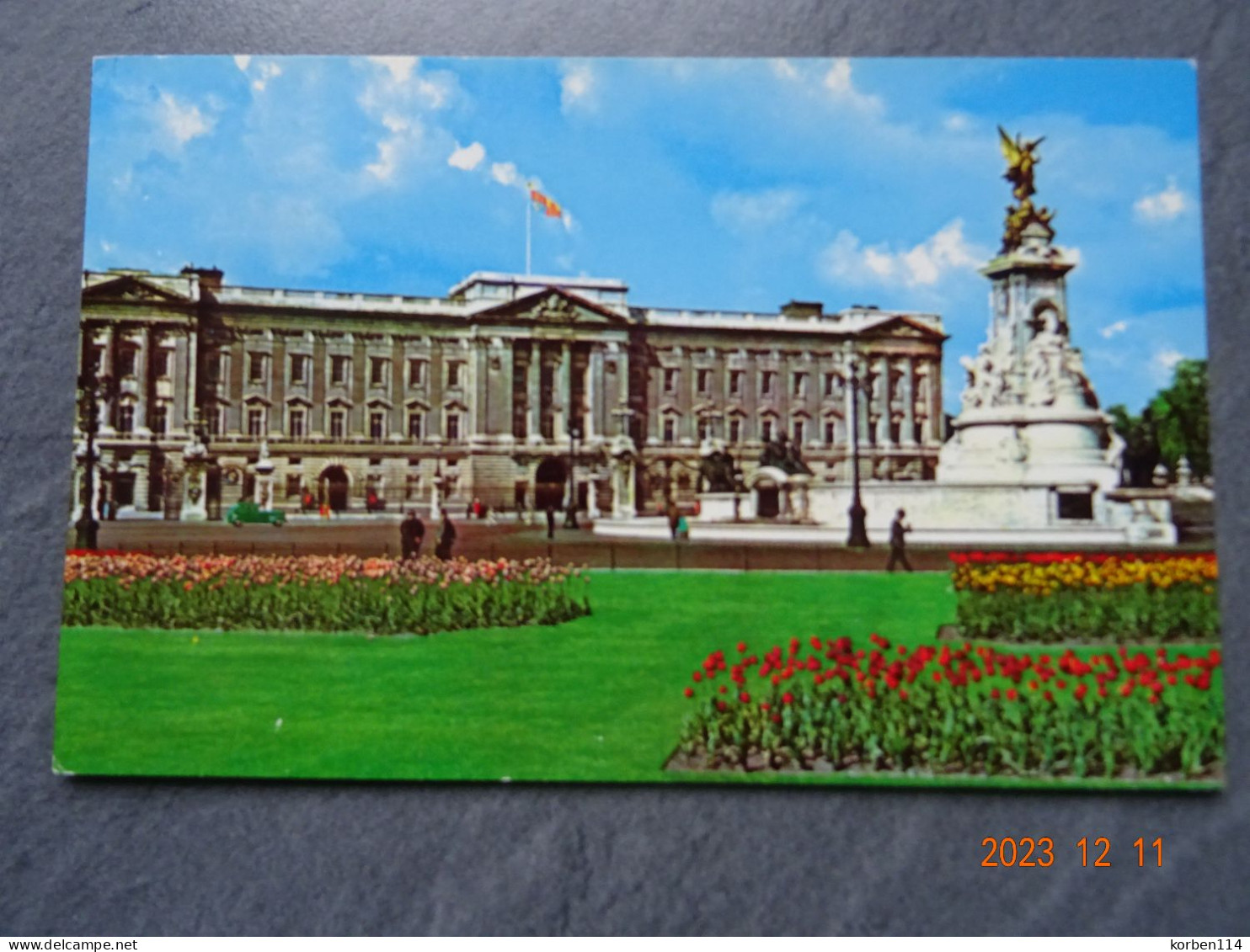 BUCKINGHAM  PALACE - Buckingham Palace