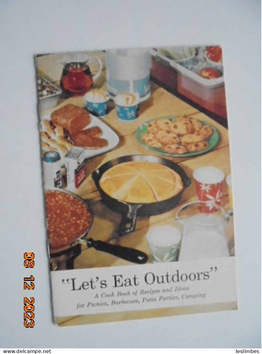 Let's Eat Outdoors : A Cook Book Of Recipes And Ideas For Picnics, Barbecues, Patio Parties, Camping - American (US)