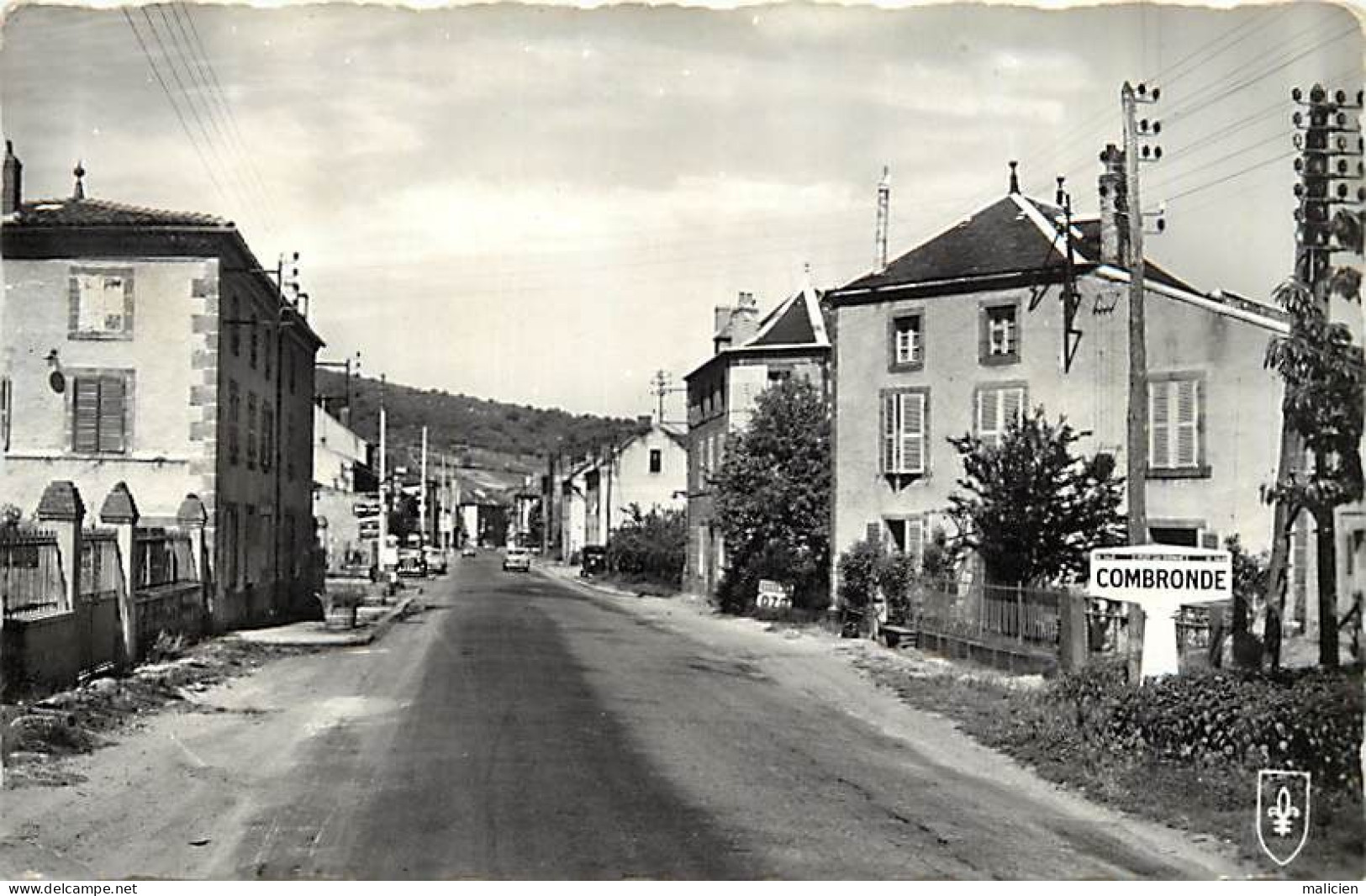 - Puy De Dôme -ref-B878- Combronde - Route De Clermont - - Combronde