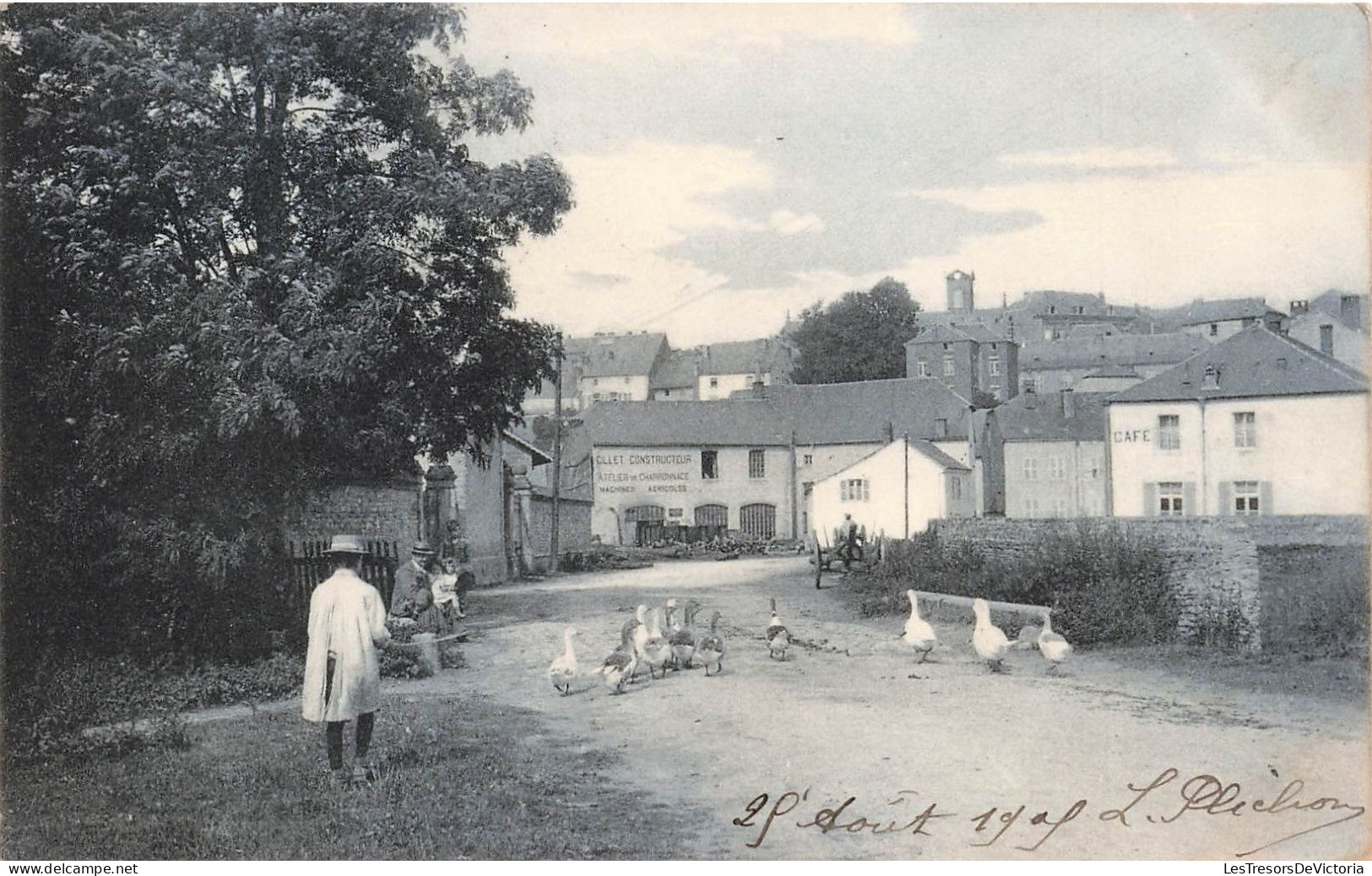 BELGIQUE - Paysage Des Ardennes - Virton - Entrée Du Village - Eglise - Oie - Paysan - Nels - Carte Postale Ancienne - Virton