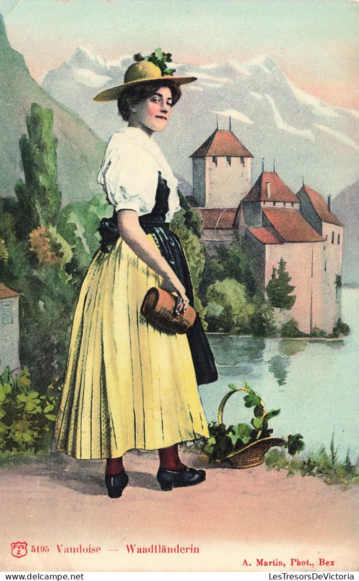 FOLKLORE - Costume - Vandoise - Femme En Costume Traditionnel - Waadtländerin - Carte Postale Ancienne - Vestuarios