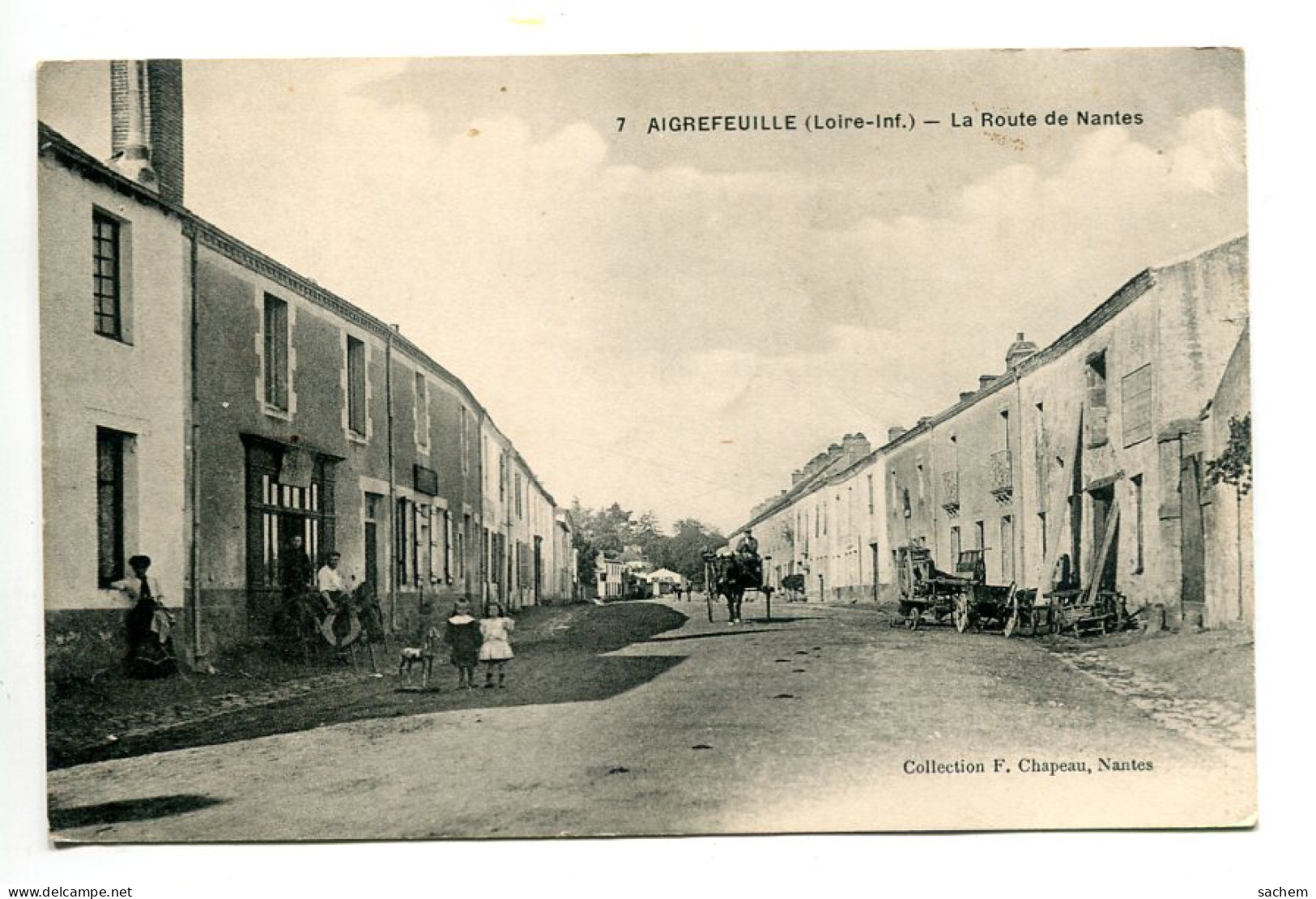 44 AIGREFEUILLE Villageois Route De Nantes Un Bourrelier Au Travail Collier Cheval  1917 écrite  D16 2023 - Aigrefeuille-sur-Maine