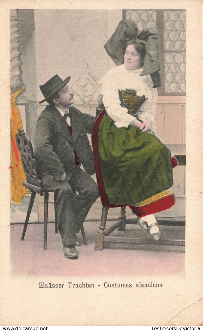 FOLKLORE - Costumes - Costumes Alsaciens - Carte Postale Ancienne - Costumes