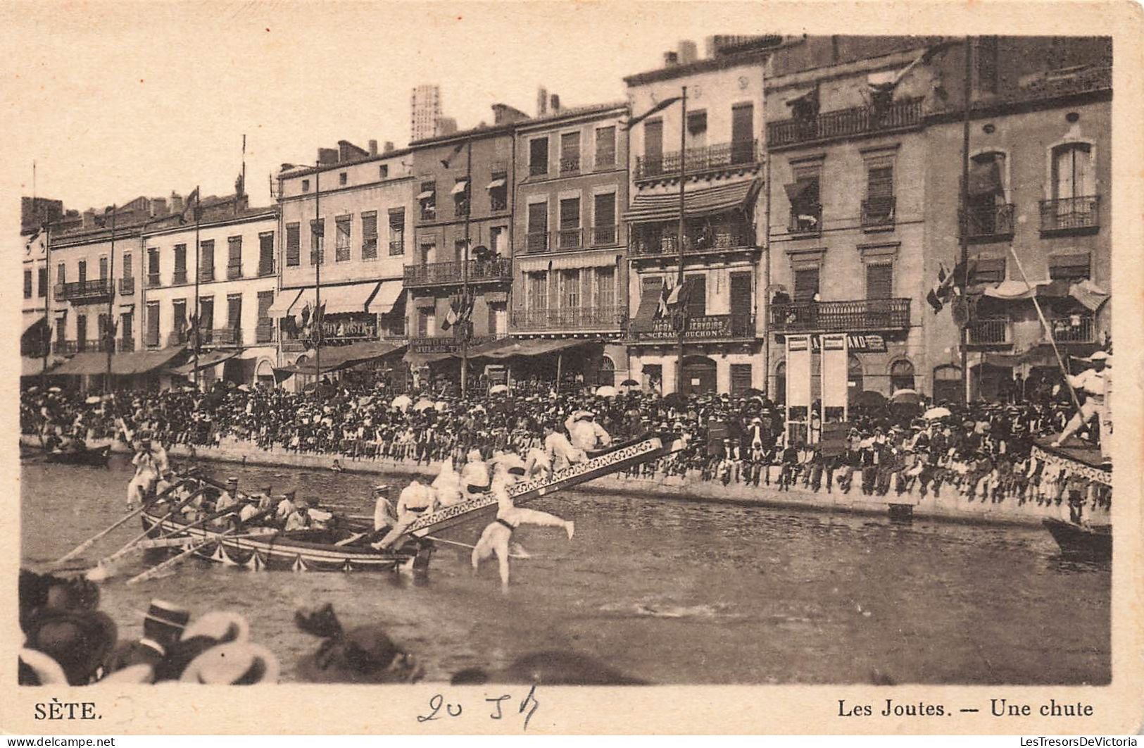 FRANCE - Sète - Les Joutes - Une Chute - Carte Postale Ancienne - Sete (Cette)