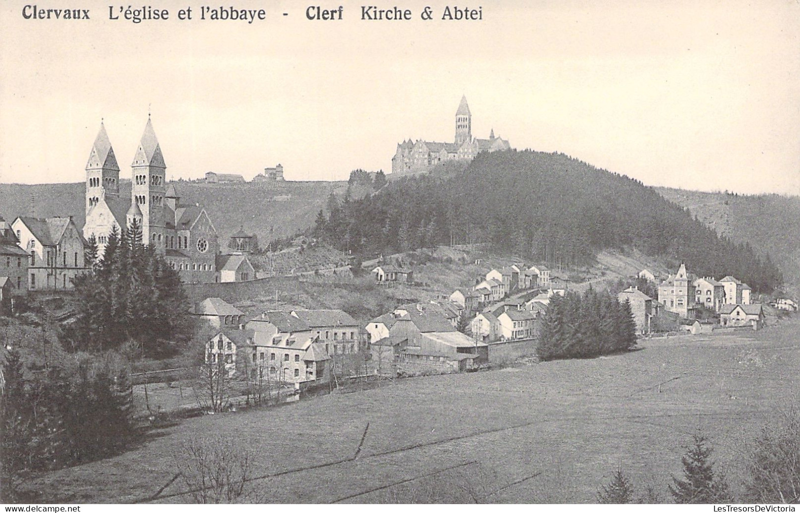 LUXEMBOURG - Clervaux - L'eglise Et L'abbaye - Clerf - Kirche & Abtei - Carte Postale Ancienne - Clervaux