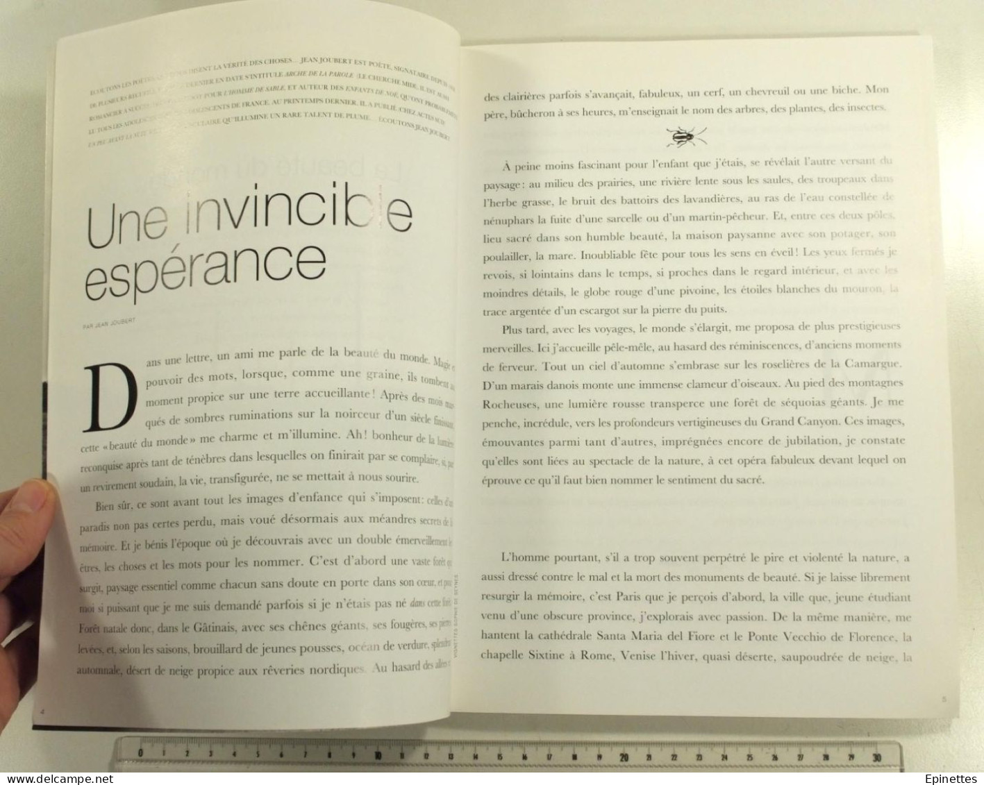 Lot 2 n°s Le Monde d'Hermès, n° 34, 1999 vol. 1 et n° 39, automne-hiver 2001-2002