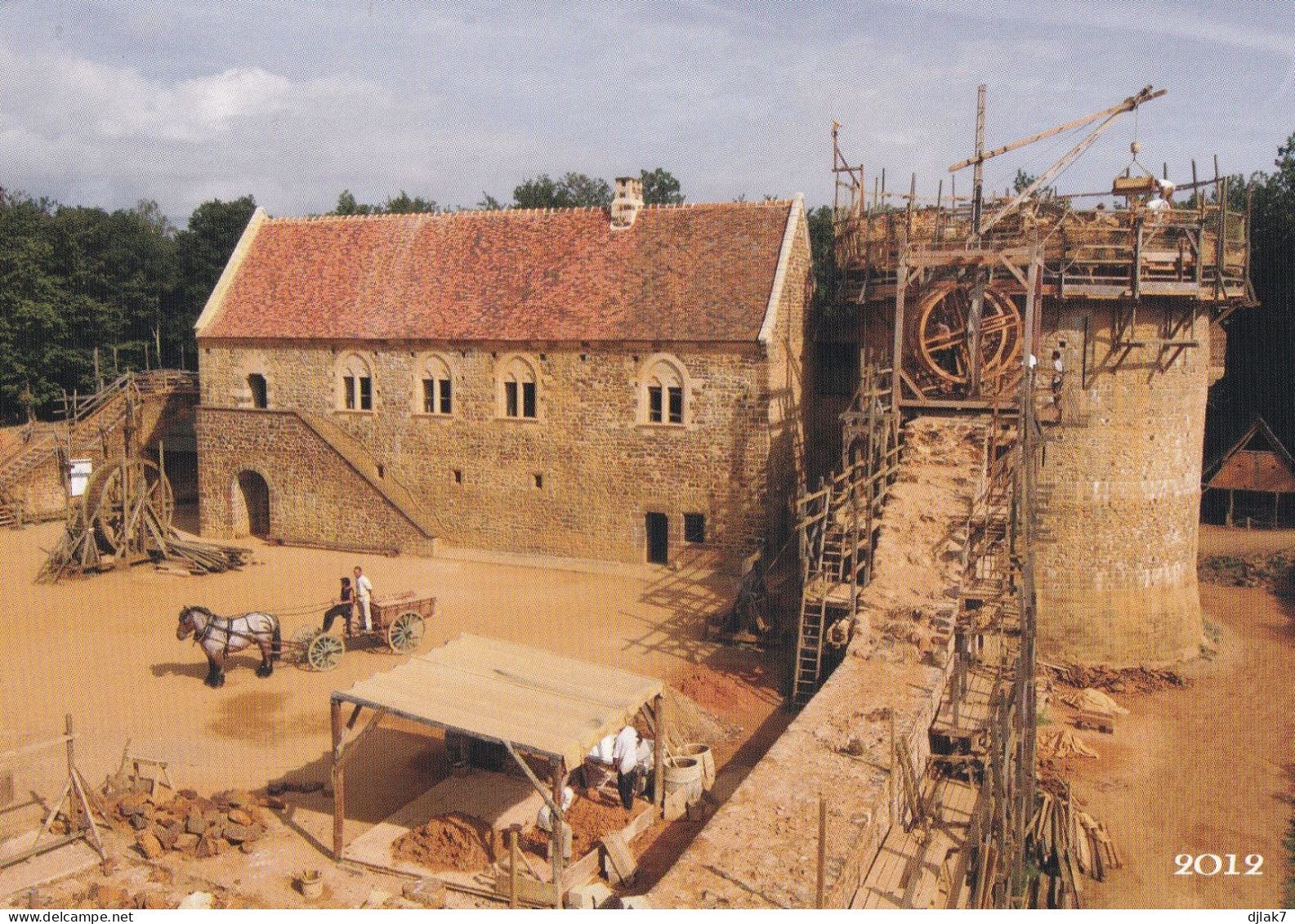 89 Guédelon Ils Bâtissent Un Château Fort - Treigny