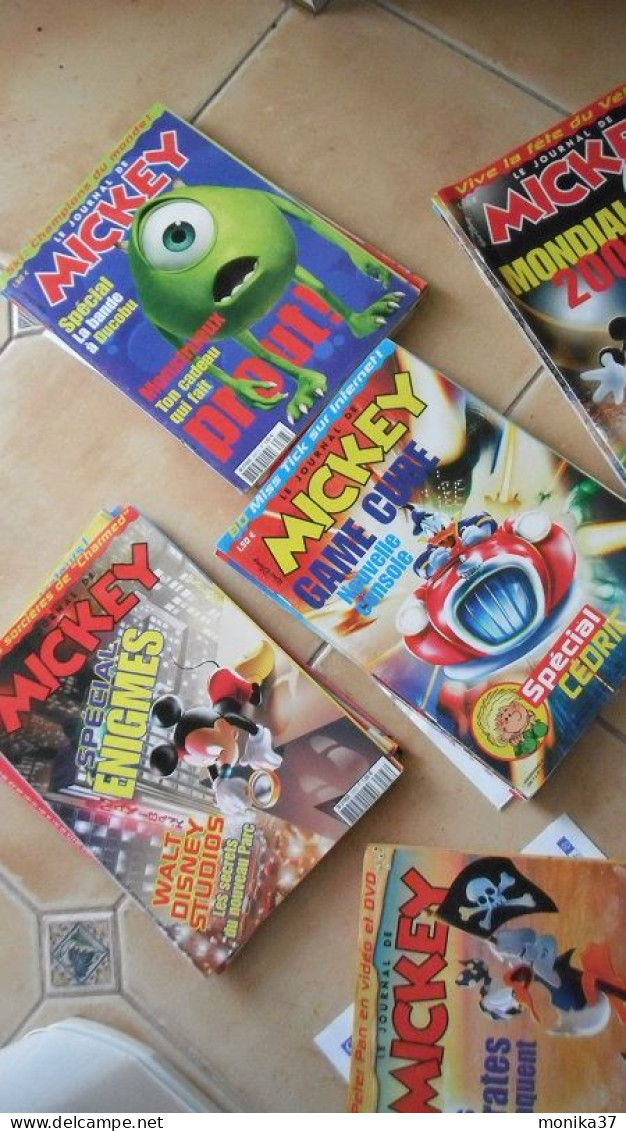 5 Kg De Magazines De MiCKEY Des Années 1990 2000 - Disney