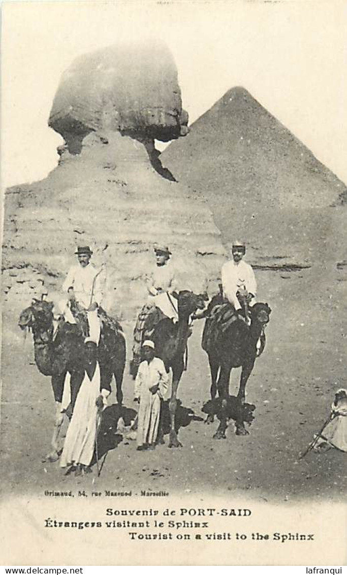 Pays Div-ref DD786- Egypte - Egypt - The Sphynx- Le Sphinx -souvenir De Port Said -etranger Visitant Le Sphinx - Sfinge