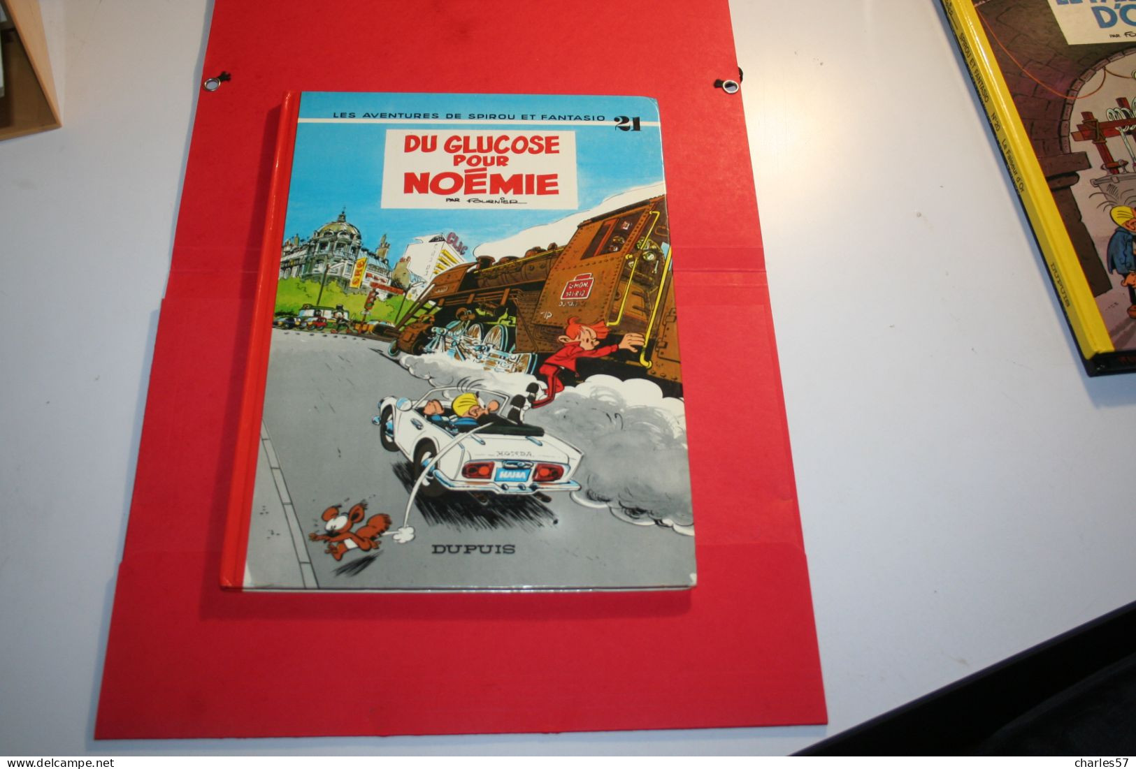 LES AVENTURES DE SPIROU ET FANTASIO: Du Glucose Pour Noémie -n°21 -  Editions DUPUIS - Spirou Et Fantasio