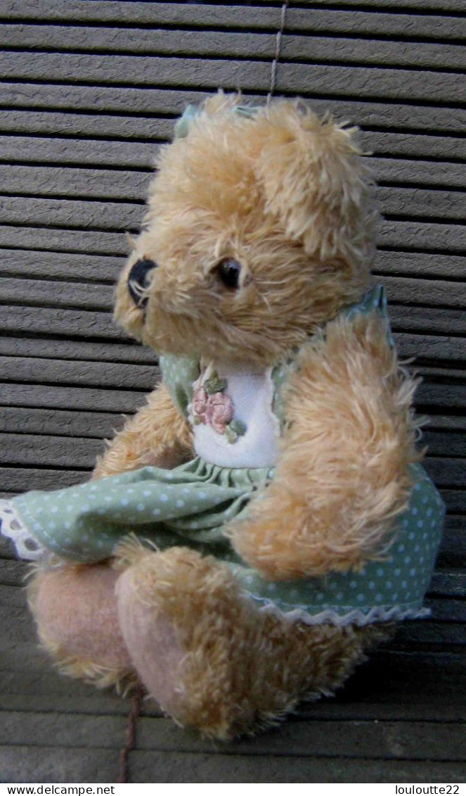 Teddy Bear Styled In Italy By Box - Ours