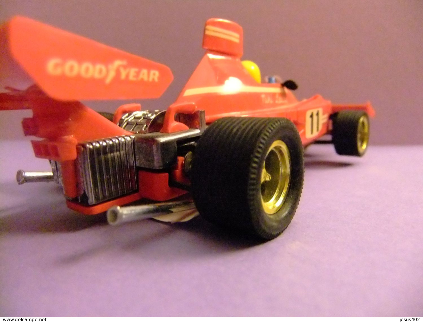 SCALEXTRIC EXIN FERRARI B3 F1 PILOTO NIKI LAUDA  AVEC BOITE - Circuiti Automobilistici