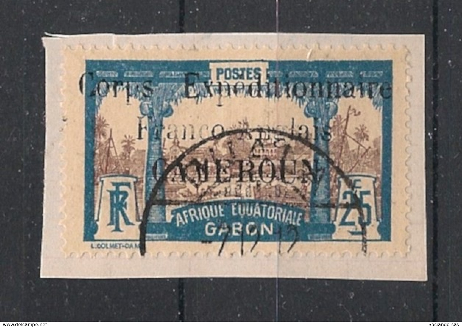 CAMEROUN - 1915 - N°YT. 44 - Libreville 25c Bleu Et Brun - Oblitéré Sur Fragment / Used - Used Stamps
