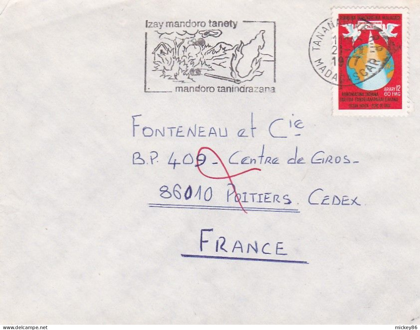 MADAGASCAR--1977-- Lettre De TANANARIVE  Pour POITIERS-86 (France)....timbre   Seul Sur Lettre....... - Madagascar (1960-...)