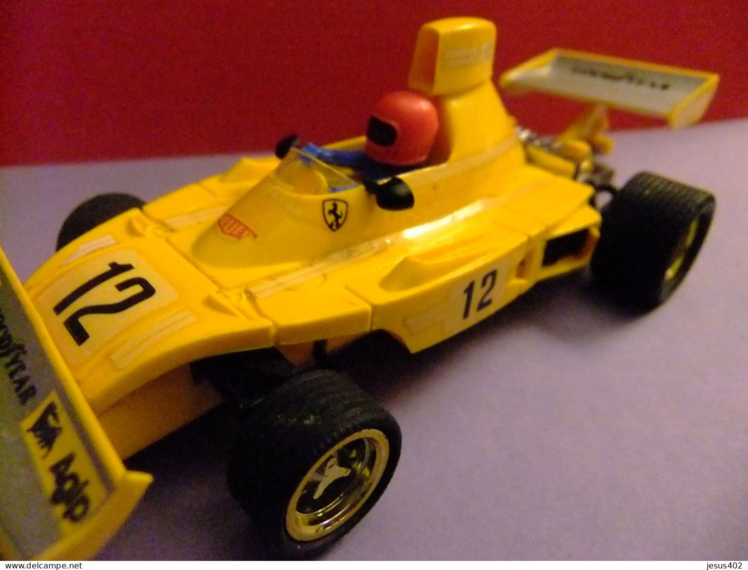 SCALEXTRIC EXIN FERRARI B3 F1 AMARILLO 12  PILOTO NIKI LAUDA MADE IN SPAIN 1975 - Autocircuits