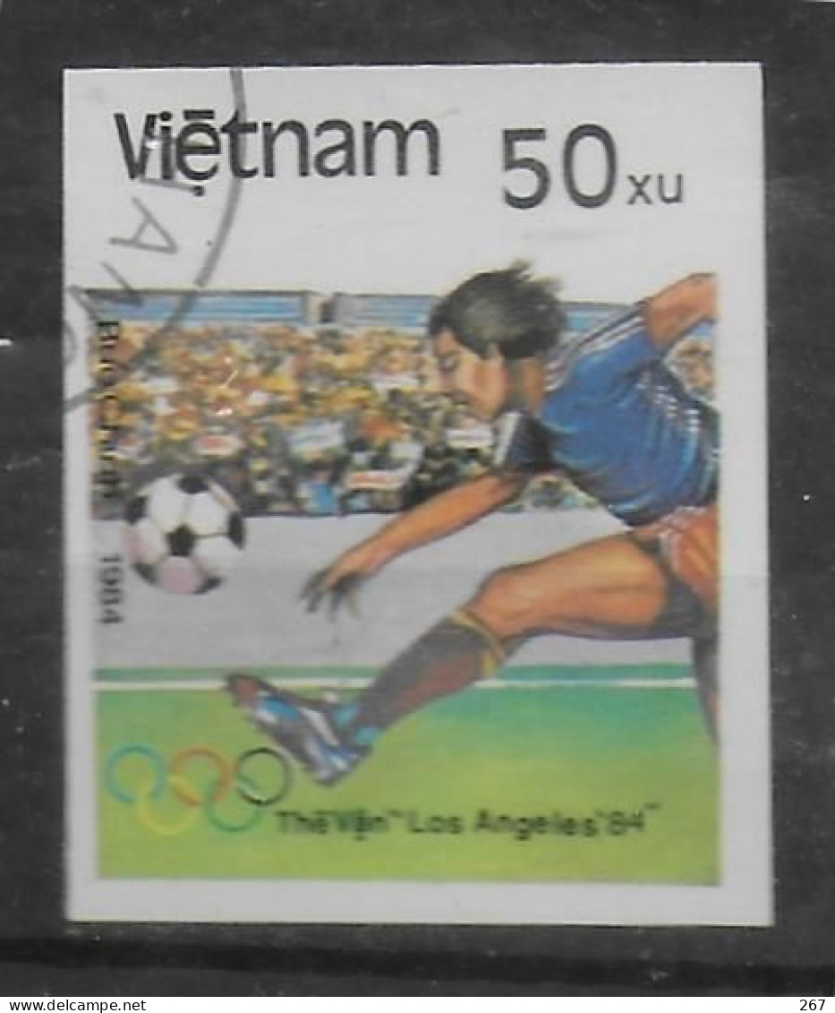 VIETNAM  N° 567B  Obllitere NON DENTELE  Football Soccer Fussball - Usados