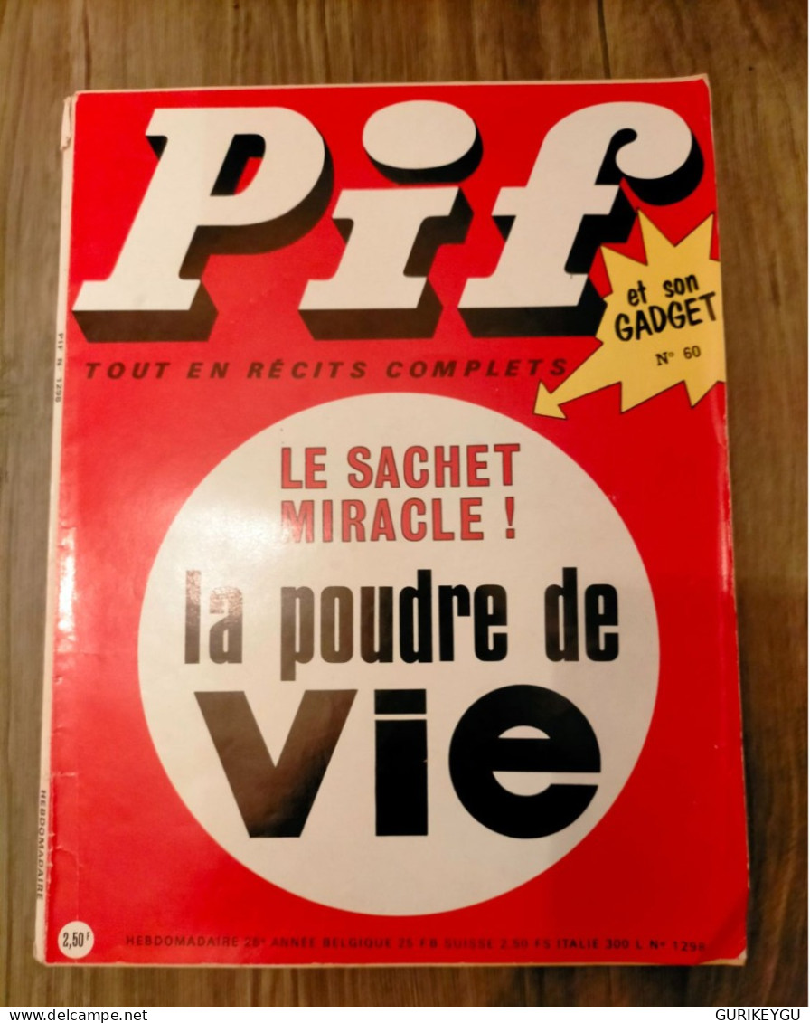 PIF GADGET N° 60  Corinne Et Jeannot  1970 LES AS BIEN - Pif & Hercule