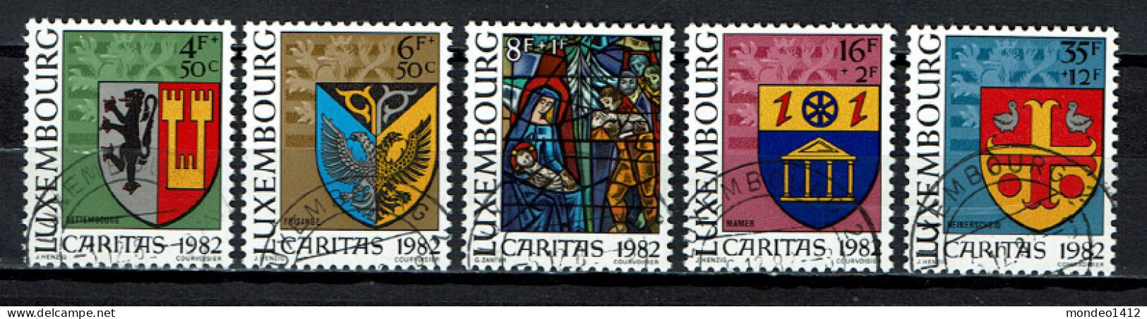 Luxembourg 1982 - YT 1013/1017 - Town Arms - Caritas Issue, Armoiries Communales Et Vitrail, Wappenschilde - Oblitérés