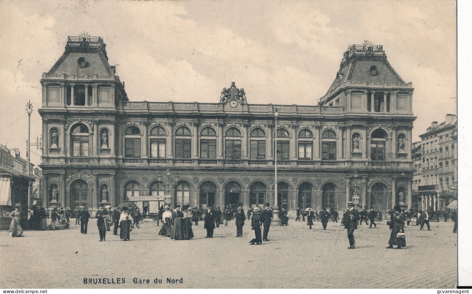 BRUXELLES  LA GARE DU NORD         2 SCANS - Spoorwegen, Stations