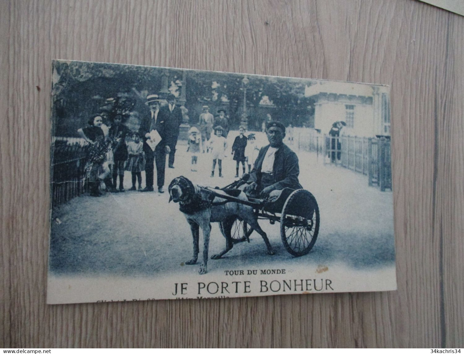 CPA  Le Tour Du Monde En  Attelage De Chiens  Cul De Jatte - Personalidades Deportivas