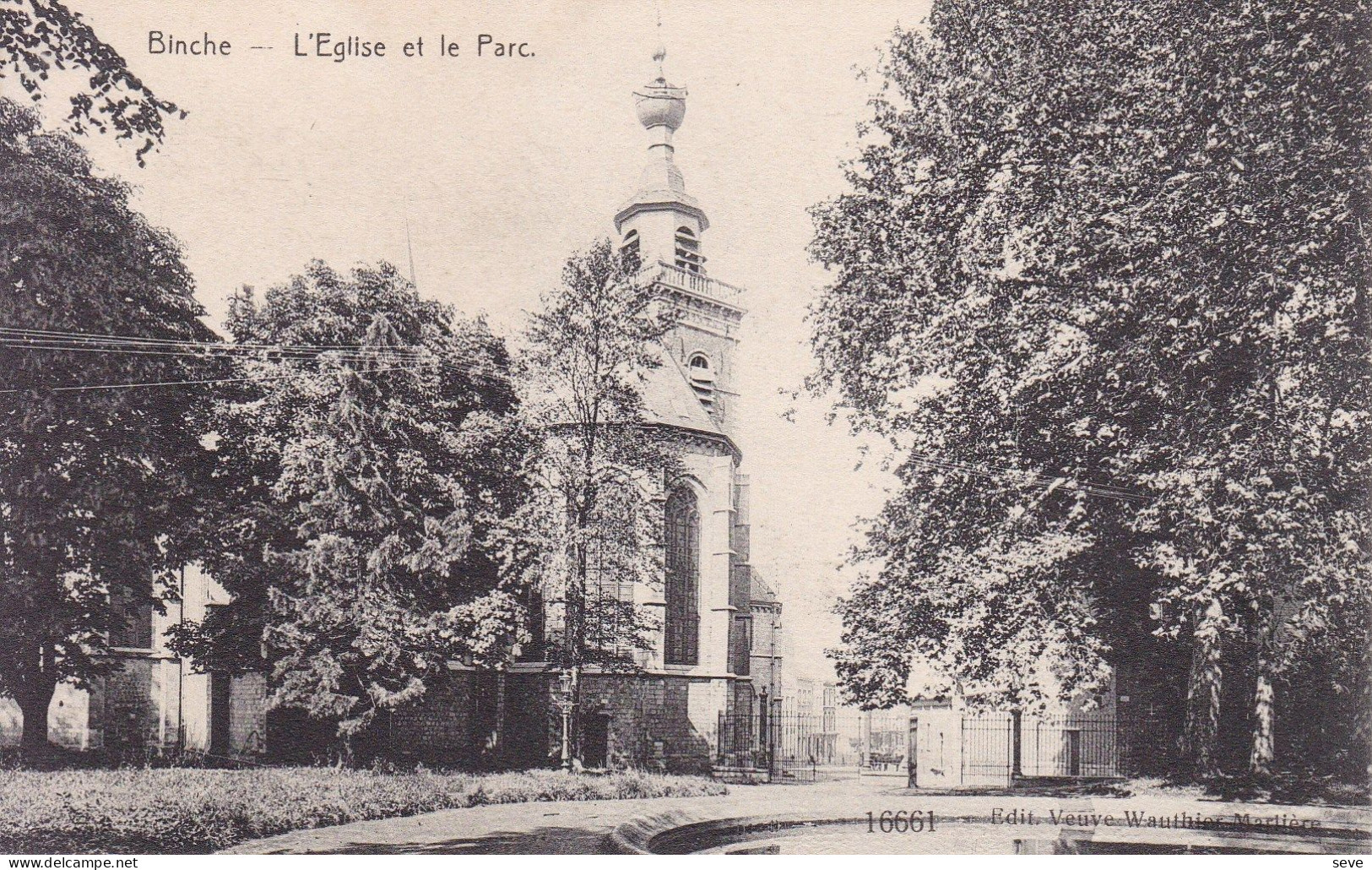 BINCHE L'église Et Le Parc Carte Non Voyagée - Binche