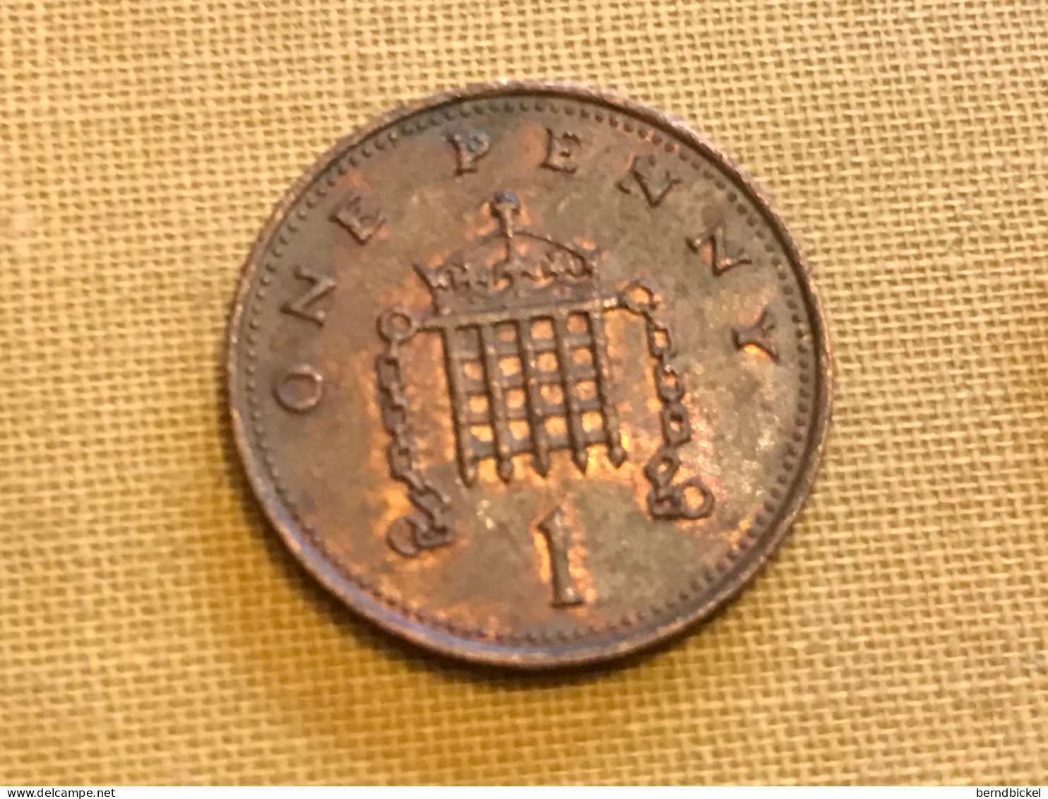 Münze Münzen Umlaufmünze Großbritannien 1 Penny 1985 - 1 Penny & 1 New Penny