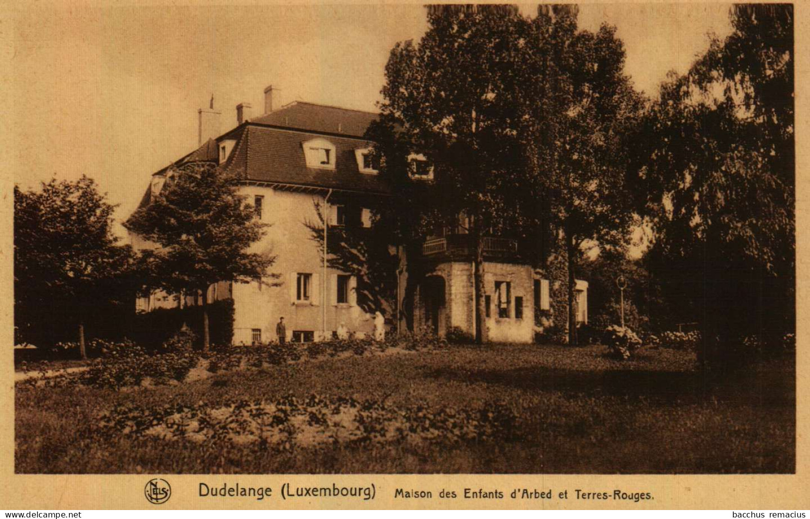 DUDELANGE -   Maison Des Enfants D'ARBED Et TERRES ROUGES - Dudelange