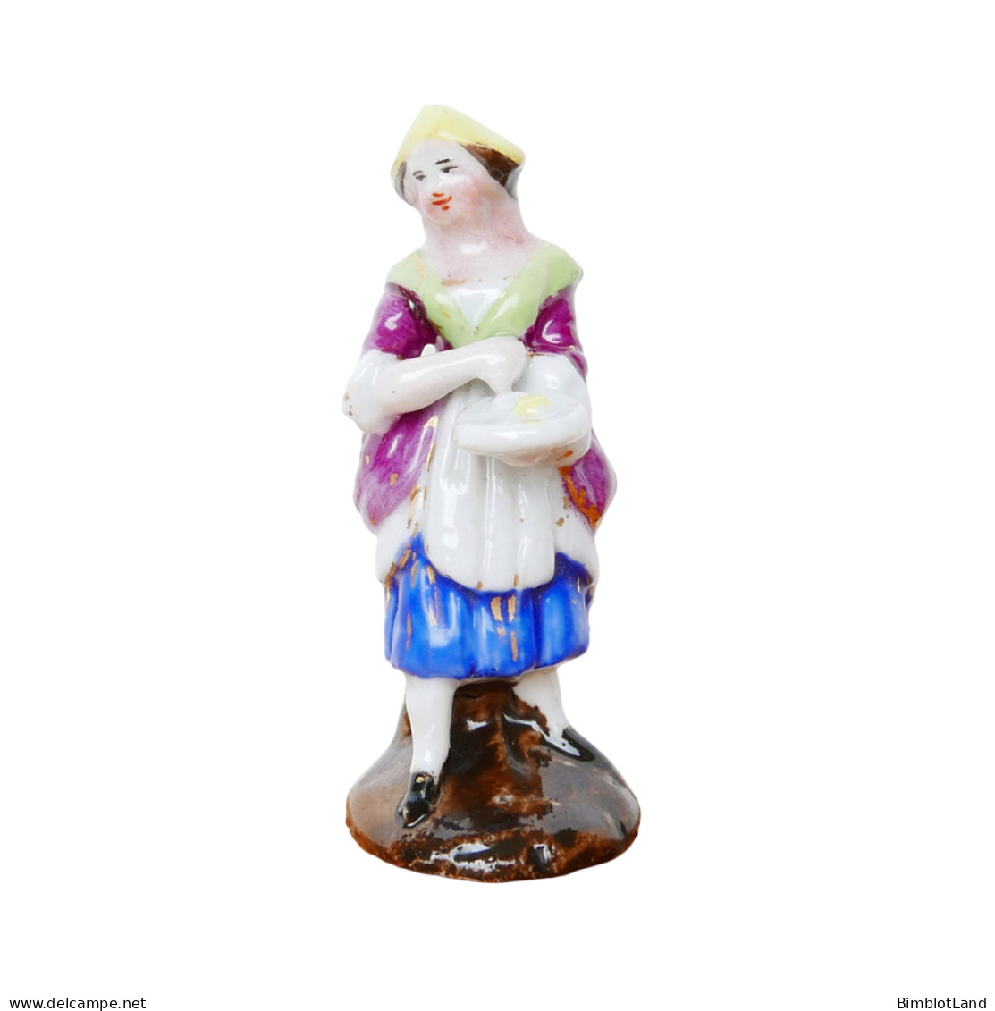 Feve Ancienne Allemande 50 Mm Sujet Saxe Figurine Personnage Femme Biscuit Emaillé Miniature - Antiche