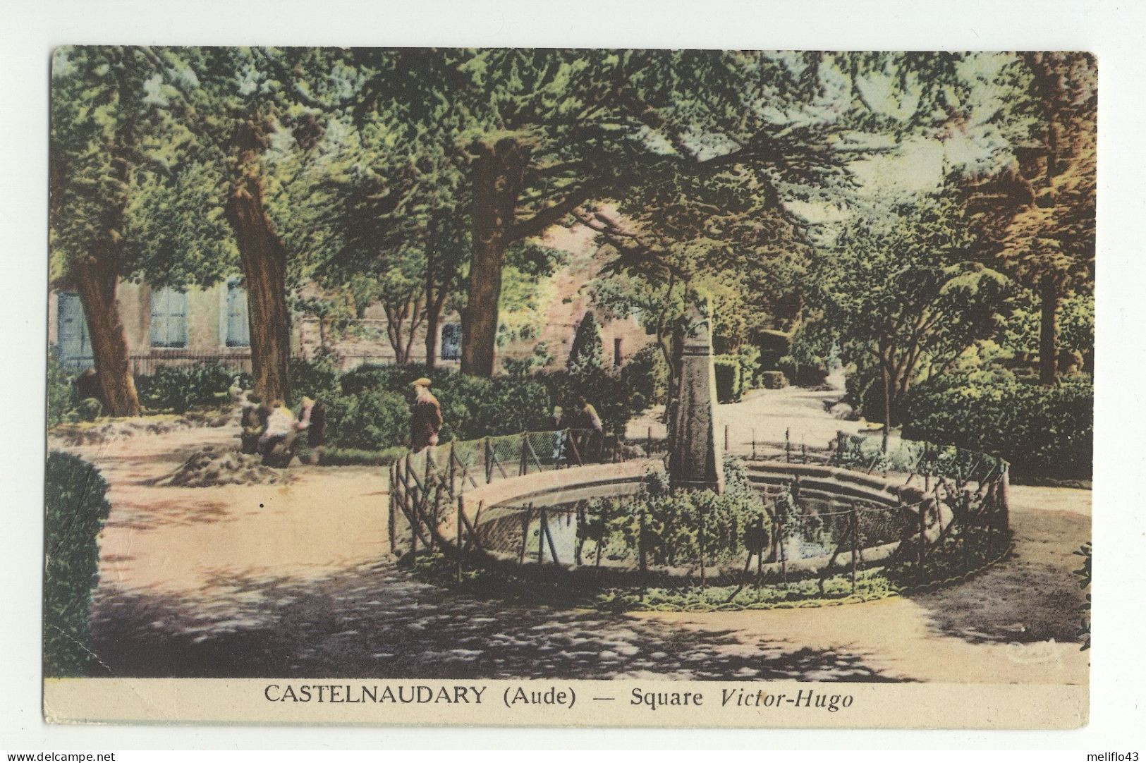 11/ CPA - Castelnaudary - Square Victor Hugo - Castelnaudary