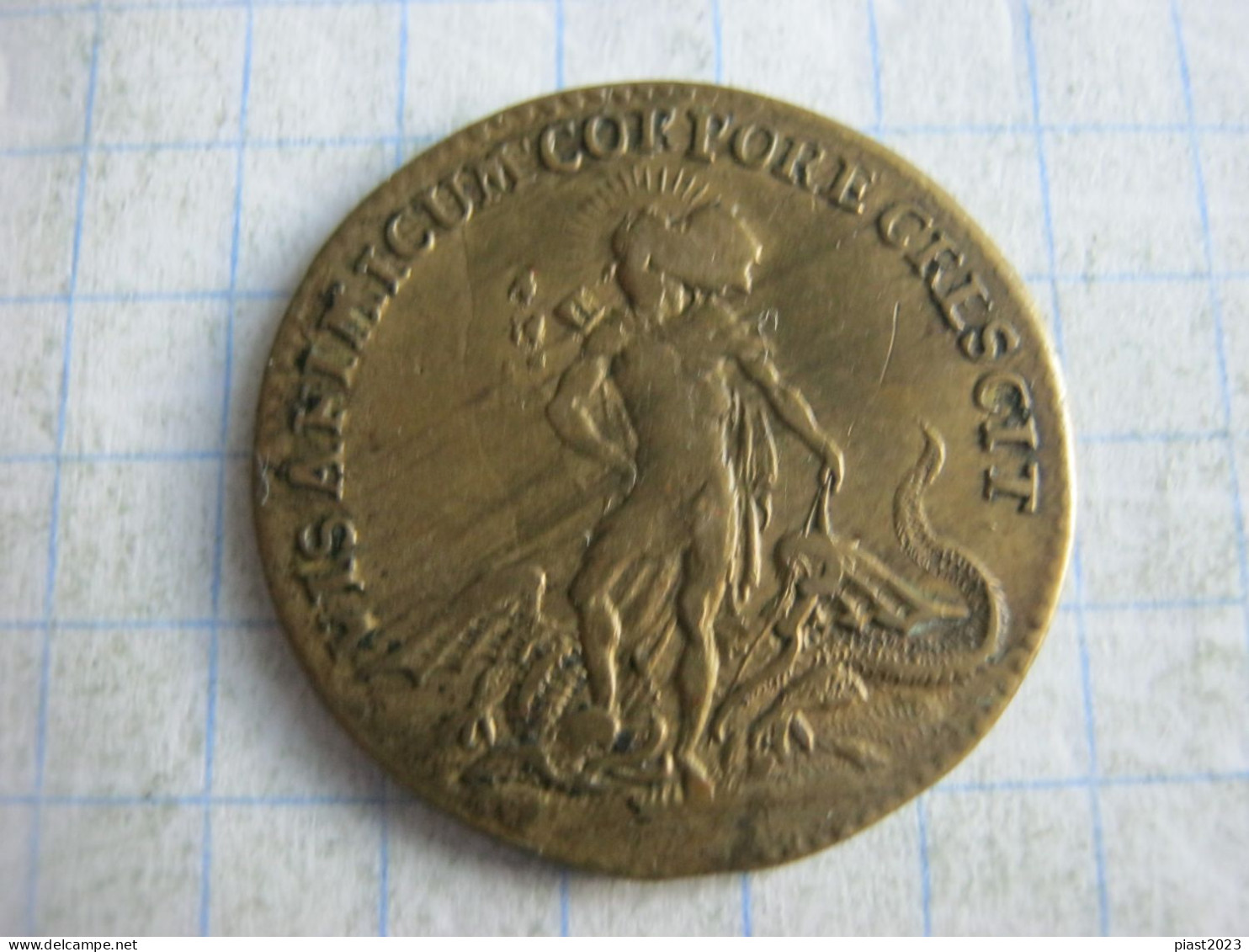 France Token Louis XV ( 1715 - 1774 ) VISANIMICUM CORPORE CRESCIT - Monarquía / Nobleza