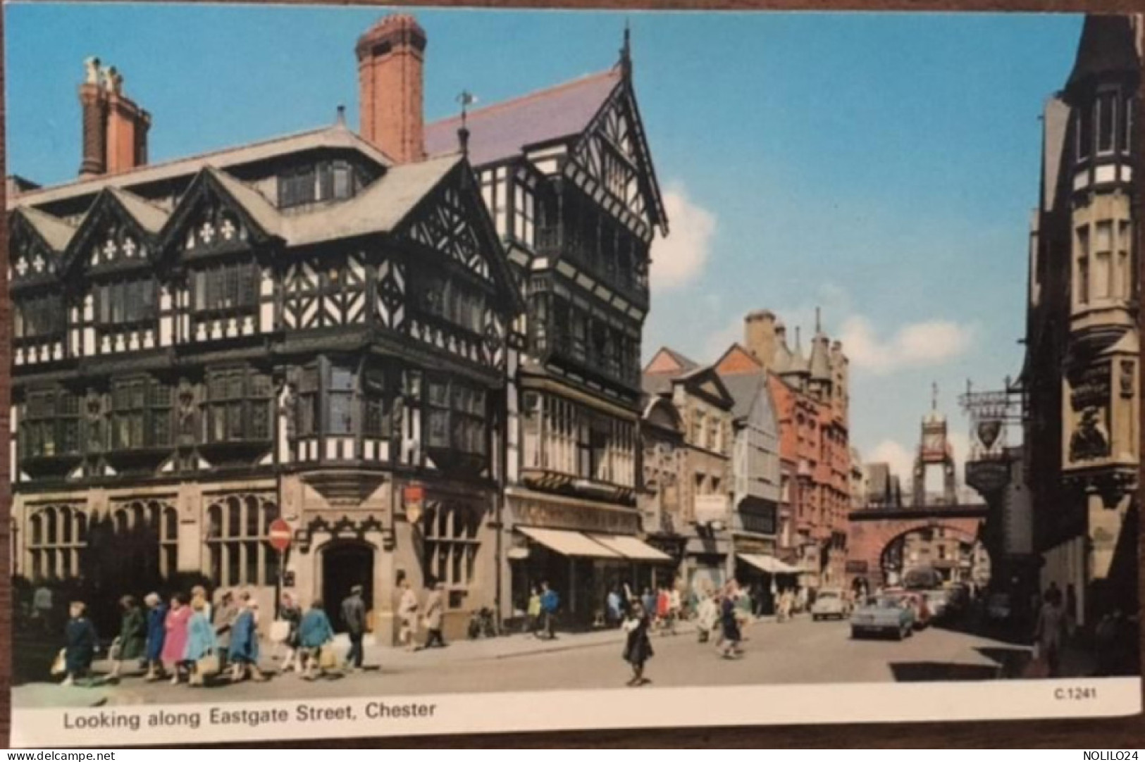 CPSM, Angleterre England, CHESTER, Looking Along  Eastgate Street, Non écrite - Chester