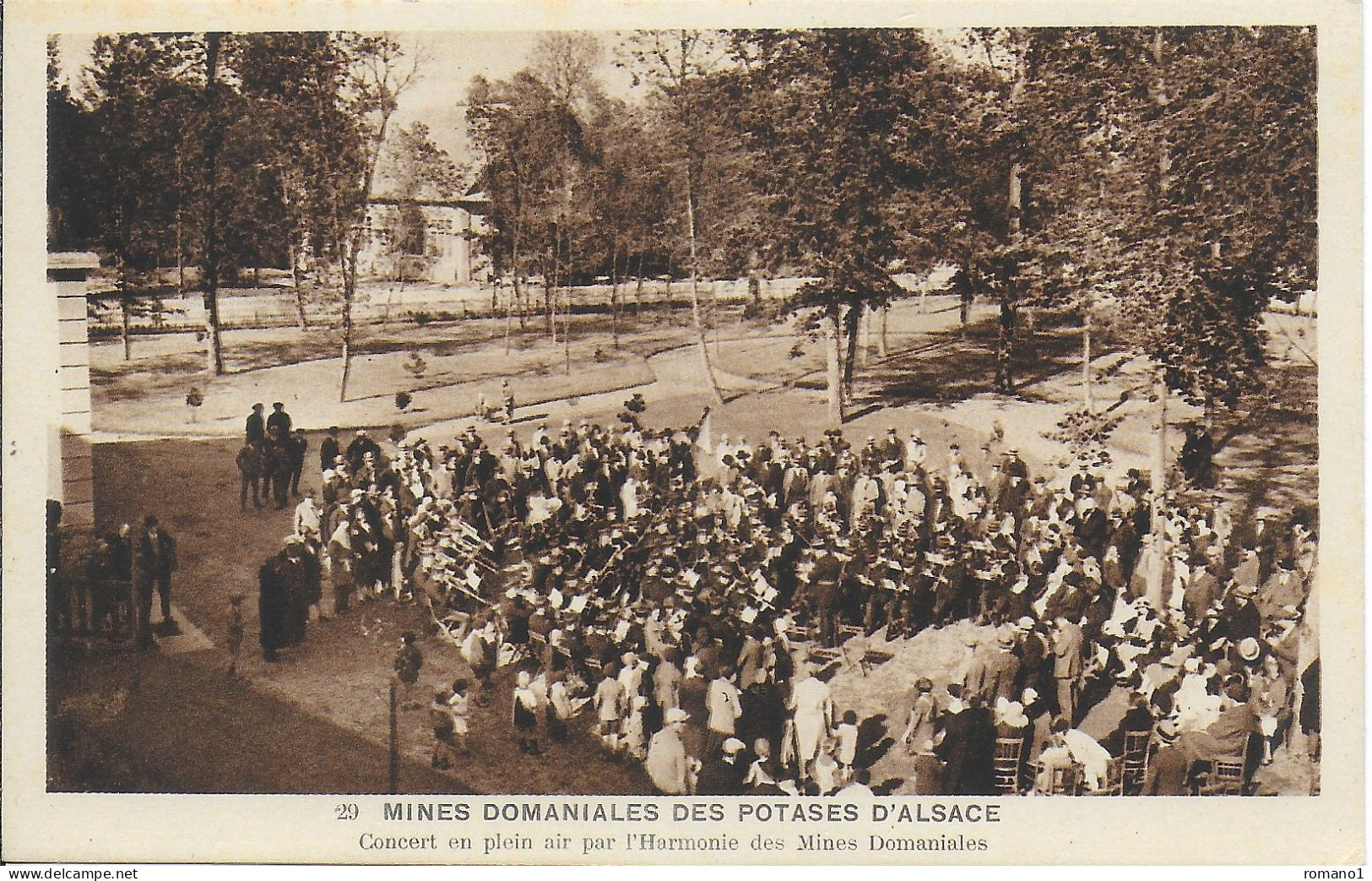 68)  WITTENHEIM - Mines Domaniales De Potasses D' Alsace -  Concert En Plein Air Par L'Harmonie Des Mines Domaniales - Wittenheim