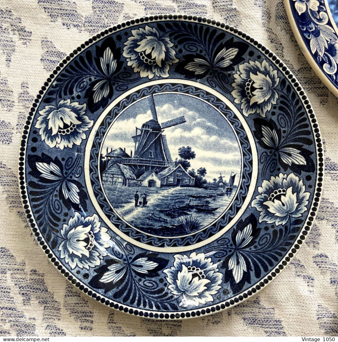 Assiette Déco 1895 Collection Hollandia  23 Cm Société Céramique De Maestricht Moulin Bleu #200919 - Maastricht (NLD)