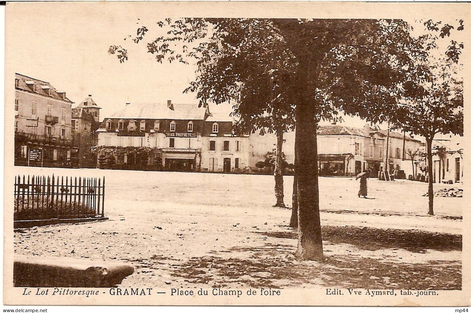 1H9 --- 46 GRAMAT Place Du Champ De Foire - Gramat