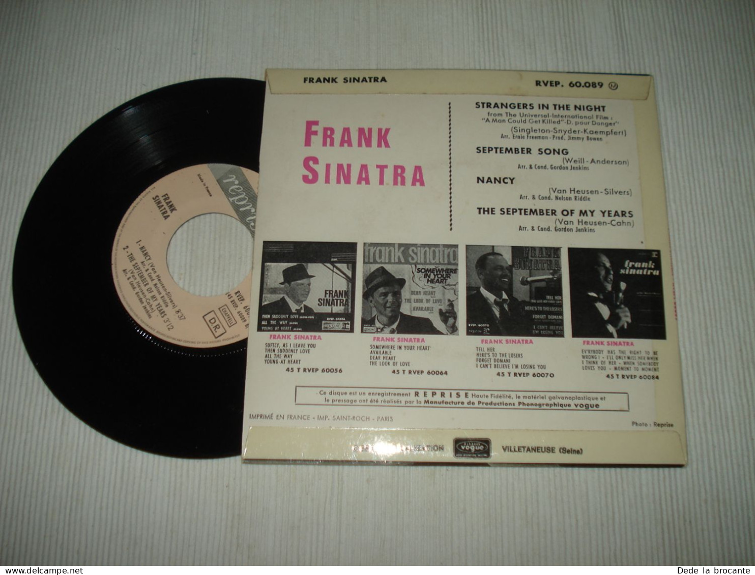 B12 /  Lot  2 X EP 45 T - Frank Sinatra - Srangers In The Night - Petit Prix - Jazz