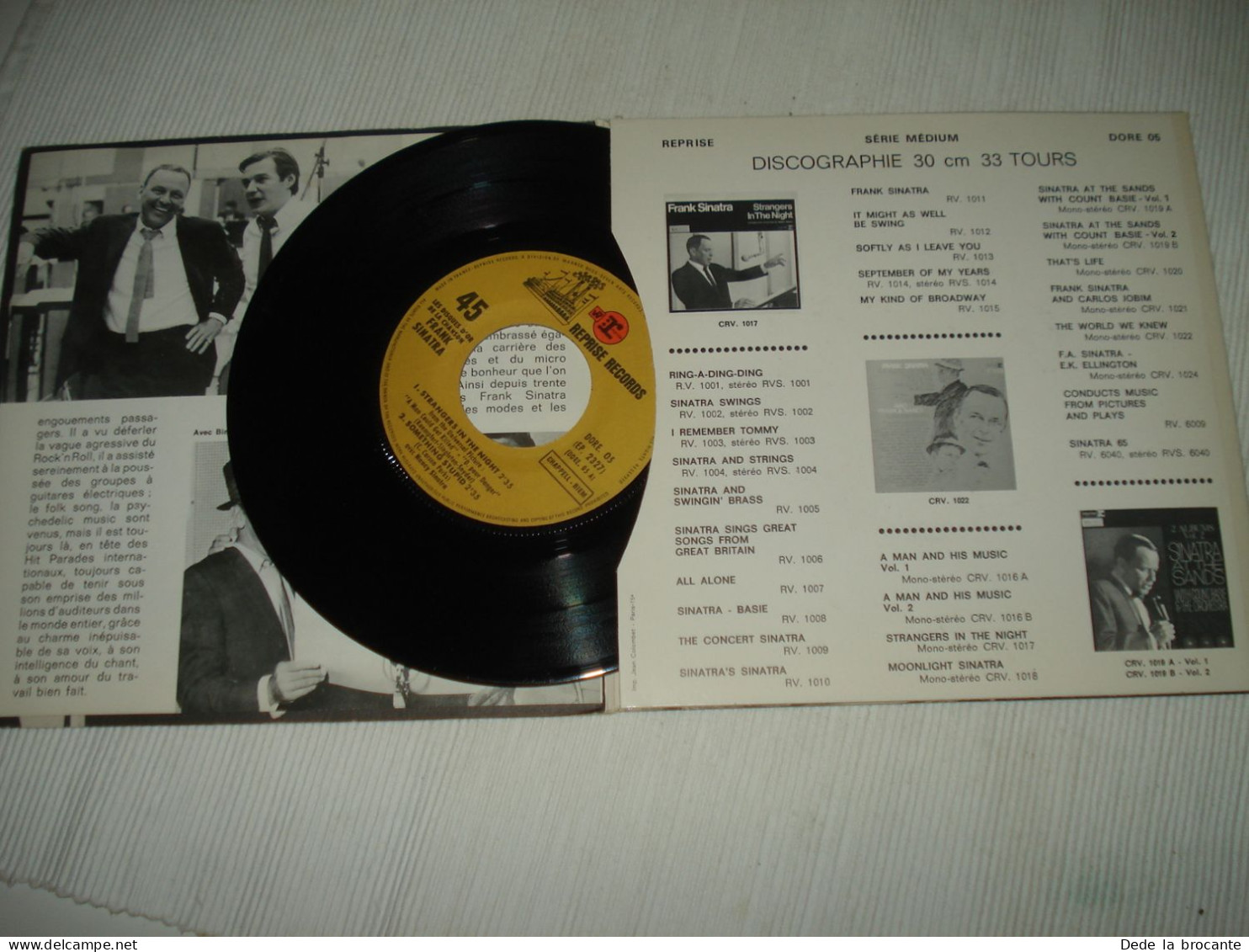 B12 /  Lot  2 X EP 45 T - Frank Sinatra - Srangers in the night - Petit prix