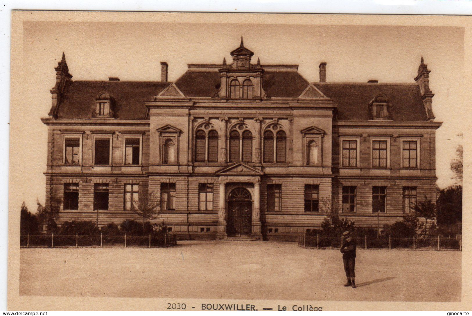 Bouxwiller Le College - Bouxwiller