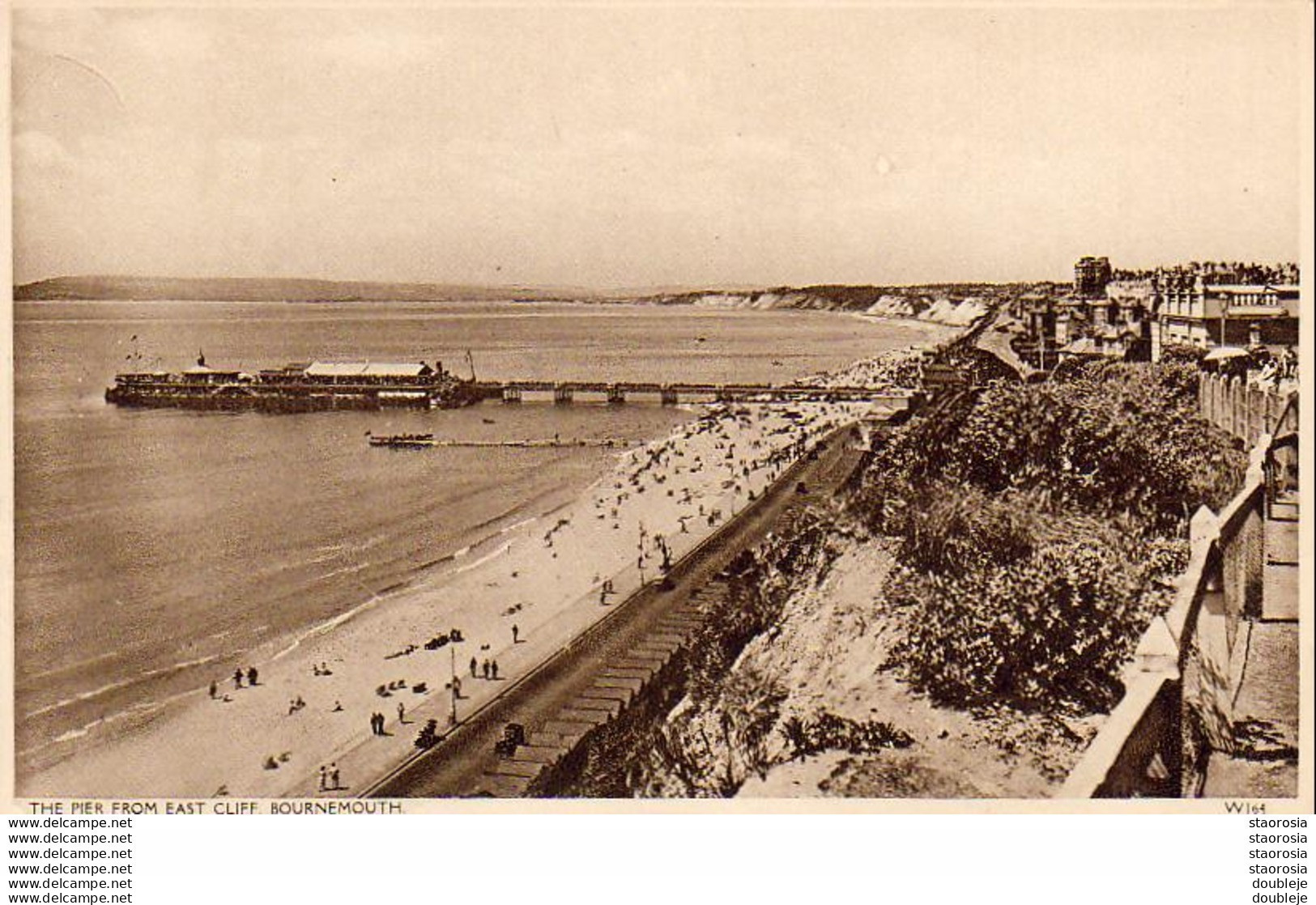 ENGLAND  BOURNEMOUTH  The Pier From  East Cliff - Bournemouth (bis 1972)