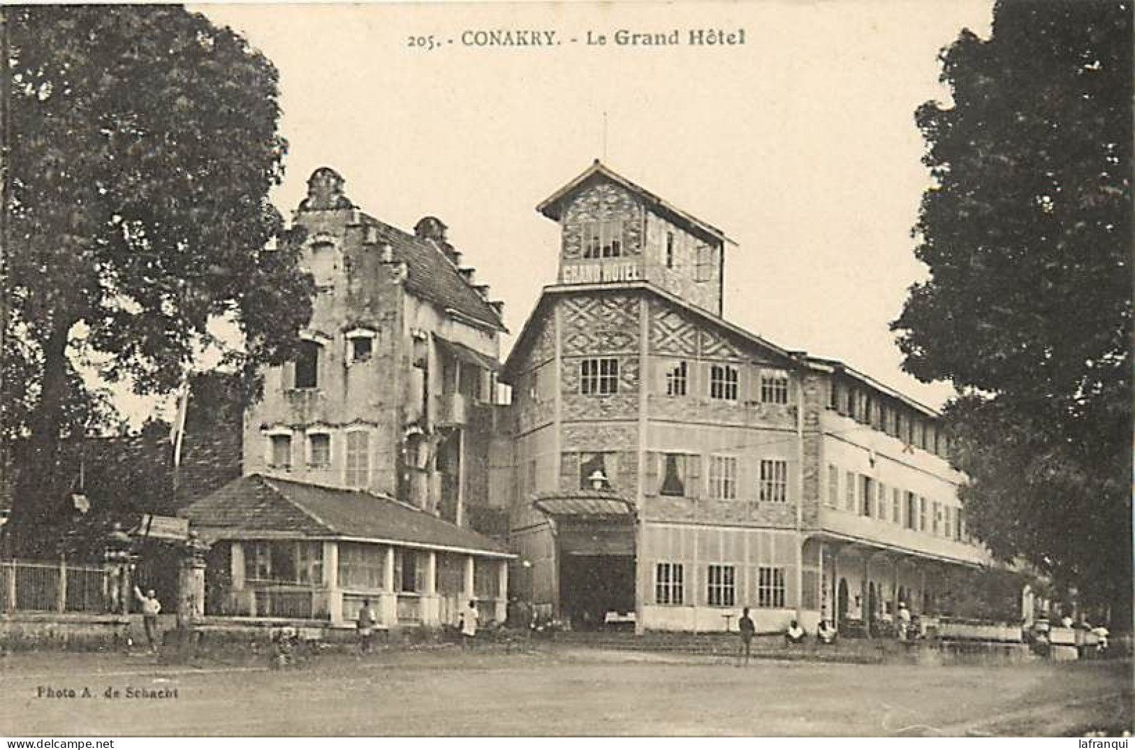 Pays Div-ref DD648- Guinée -conakry -le Grand Hotel  - / A Circulé - Non Daté  - - Guinée Française