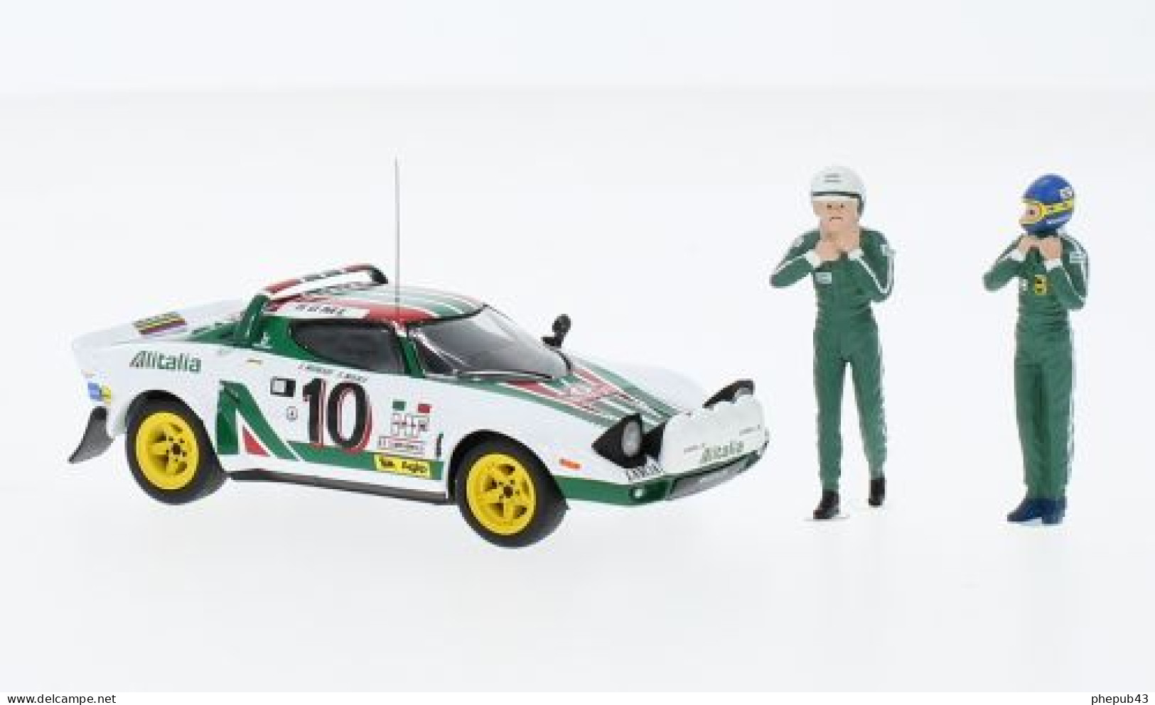 Lancia Stratos HF- Alitalia - 1st Rallye Monte-Carlo 1976 #10 - Sandro Munari/S. Maiga - Ixo + 2 Figurines - Ixo