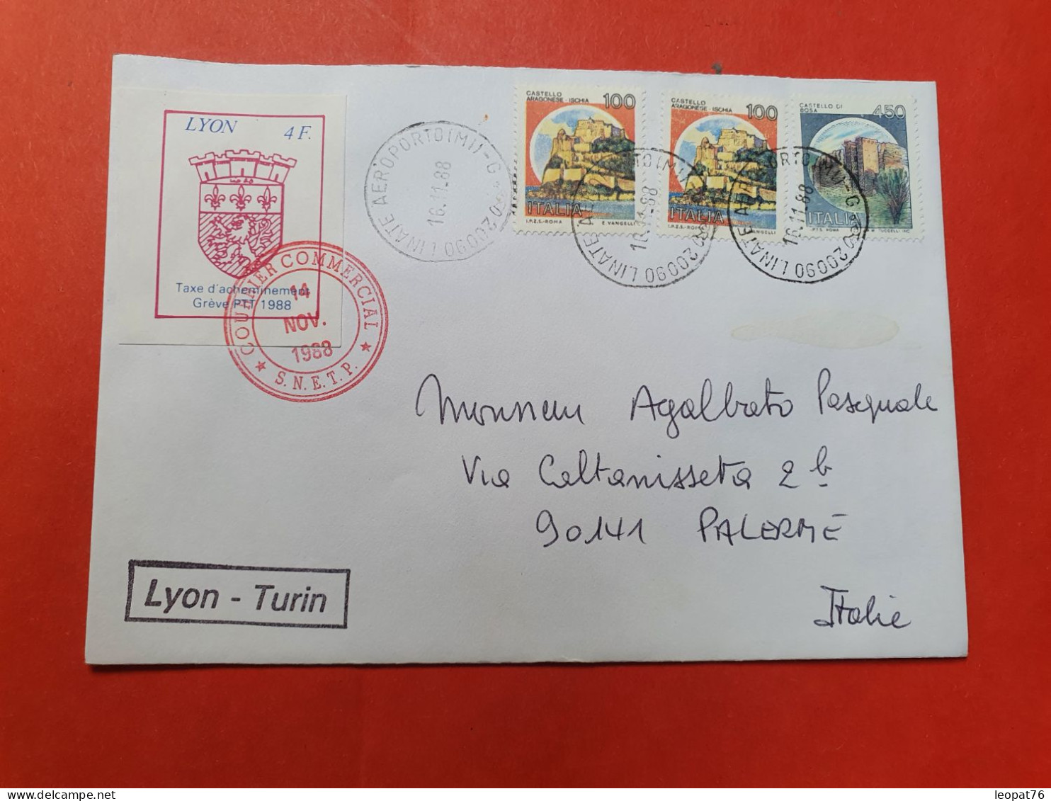 Timbre De Grève De Lyon Sur Enveloppe Pour L'Italie En 1988 - D 36 - Dokumente