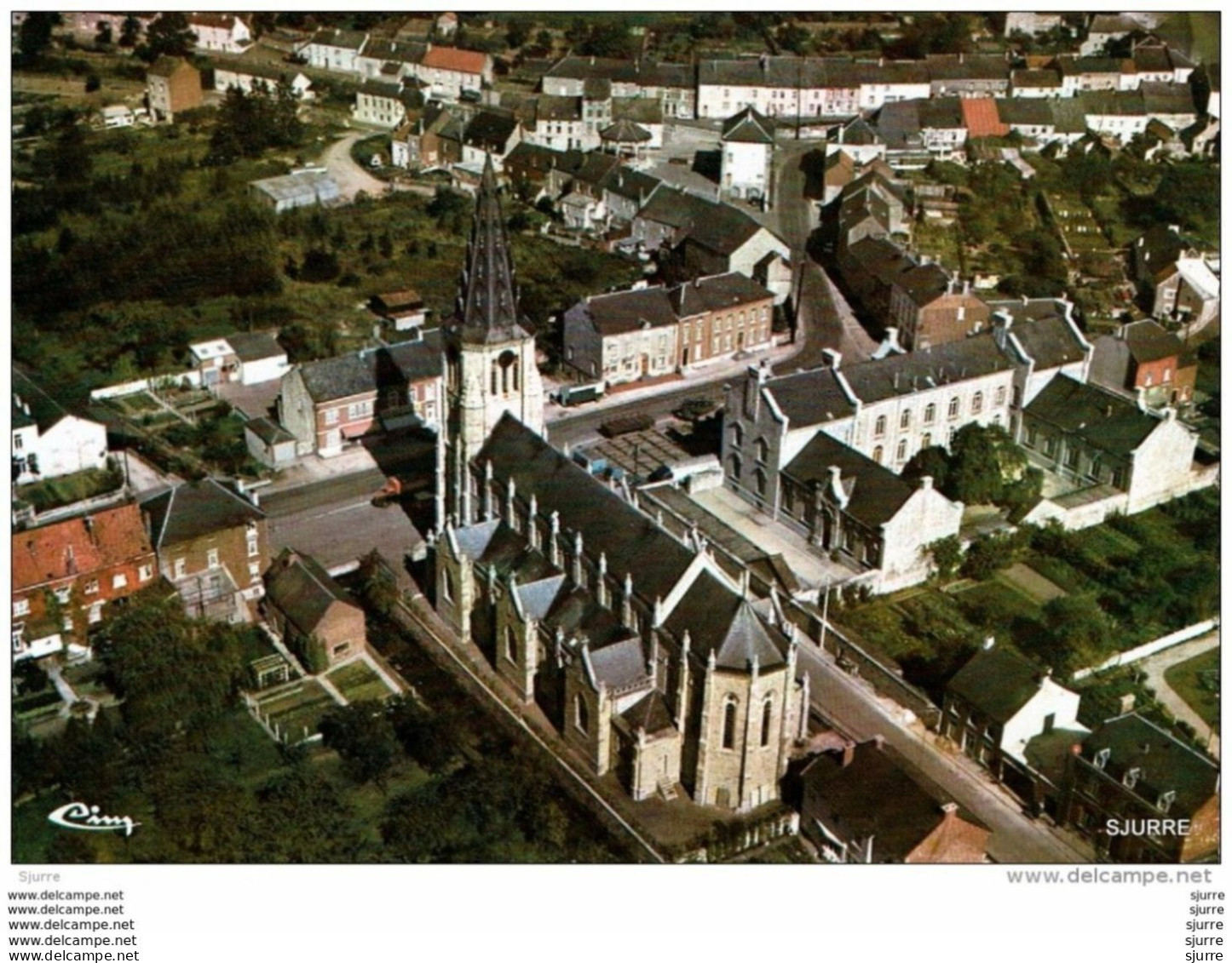 Cerfontaine - Vue Aérienne - L'eglise - Cerfontaine