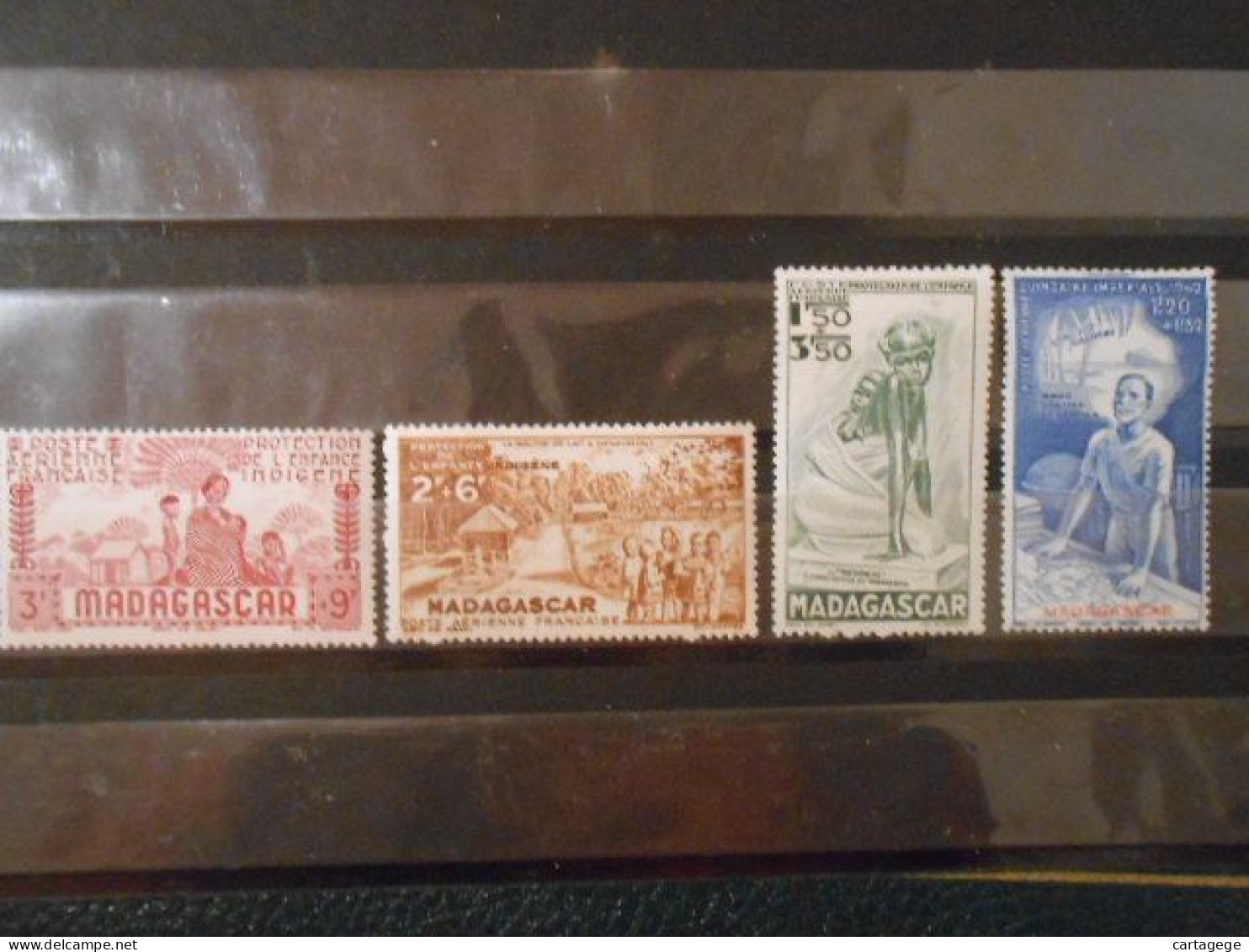 KOUANG-TCHEOU YT PA 41/44  AU PROFIT DE L'ENFANCE + QUINZAINE IMPERIALE* - Unused Stamps