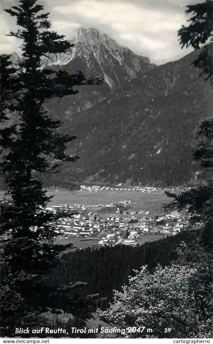 Austria Blick Auf Reutte, Tirol Mit Sauling - Reutte