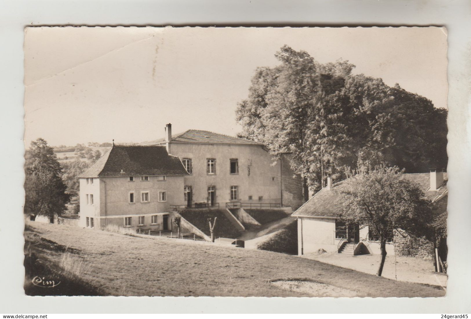 CPSM ROYBON (Isère) - Le Village D'Enfants Du Côté Nord - Roybon